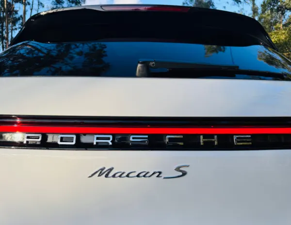 Porsche Macan S 21