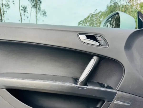 Audi TT Coupé 2.0 TFSI S-line S tronic 19