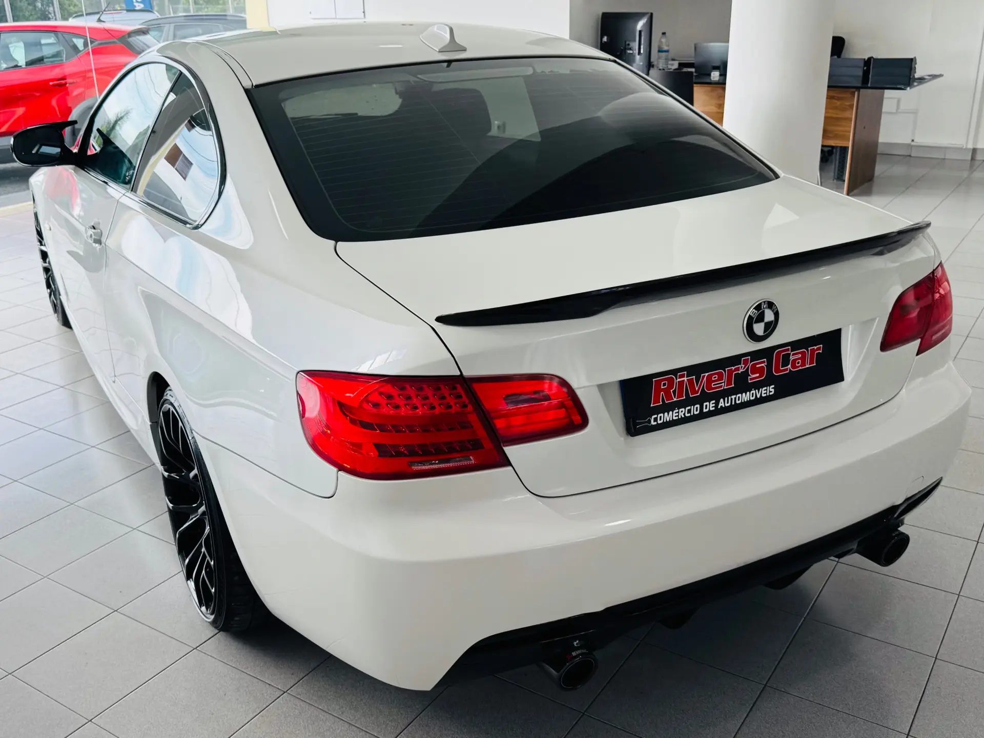 BMW 320 d Aut. M Sport Edition 14