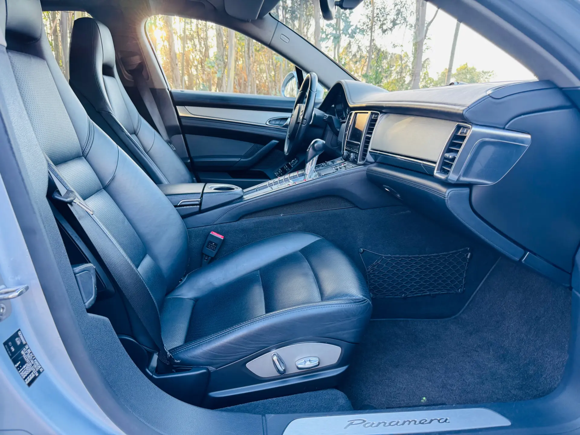 Porsche Panamera Platinum Edition 39