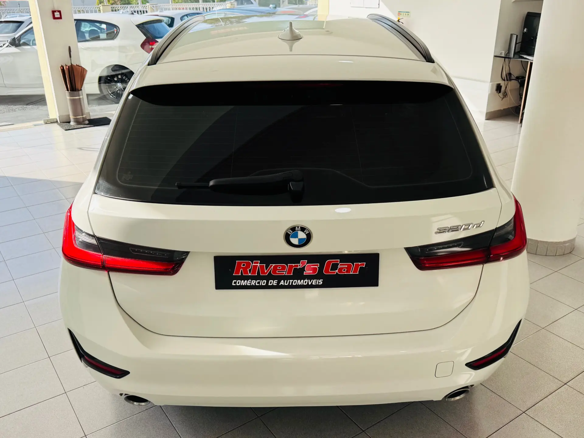 BMW 320 d Aut. Advantage 12