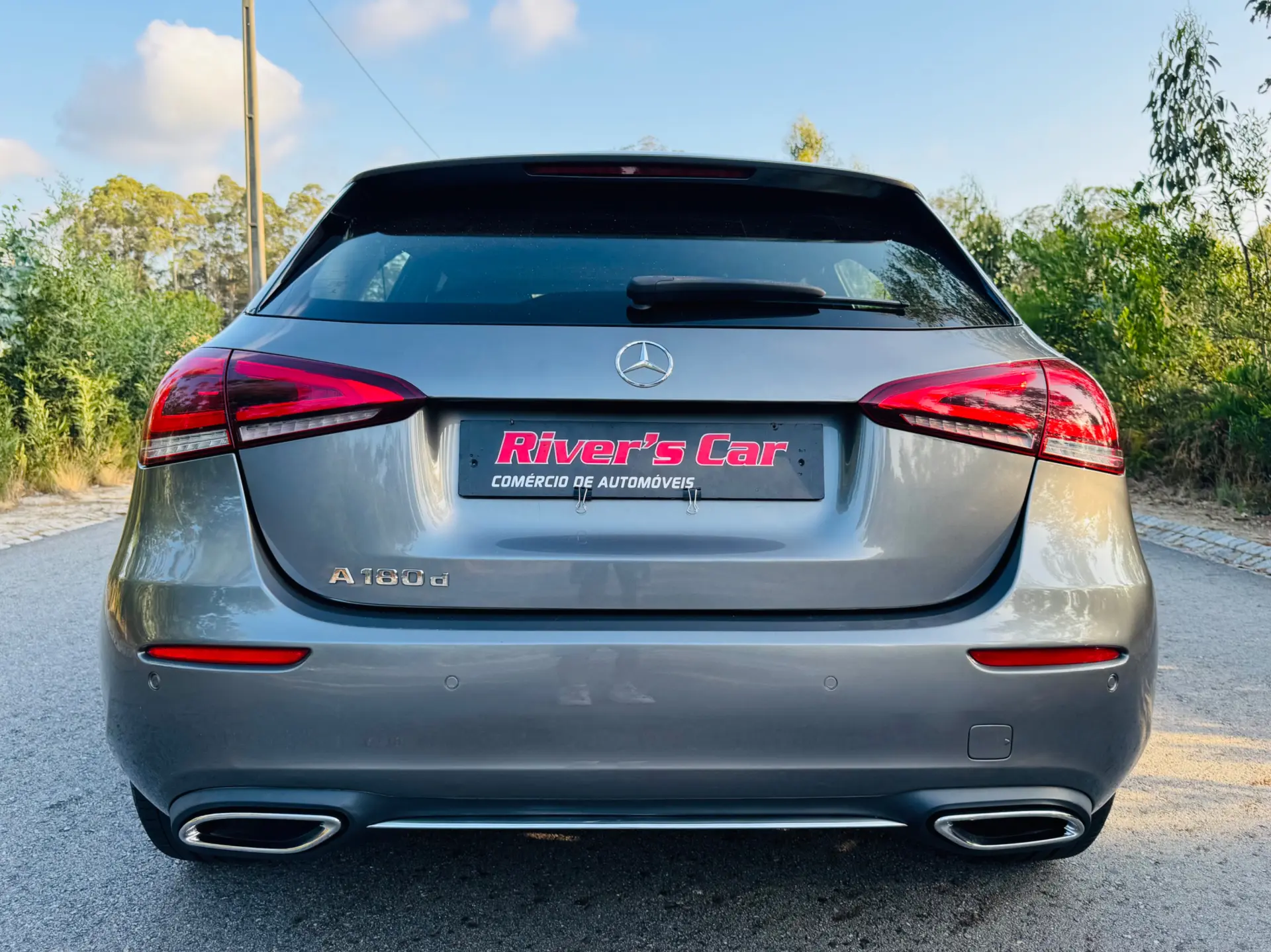 Mercedes-Benz A 180 d 7G-DCT Progressive 11