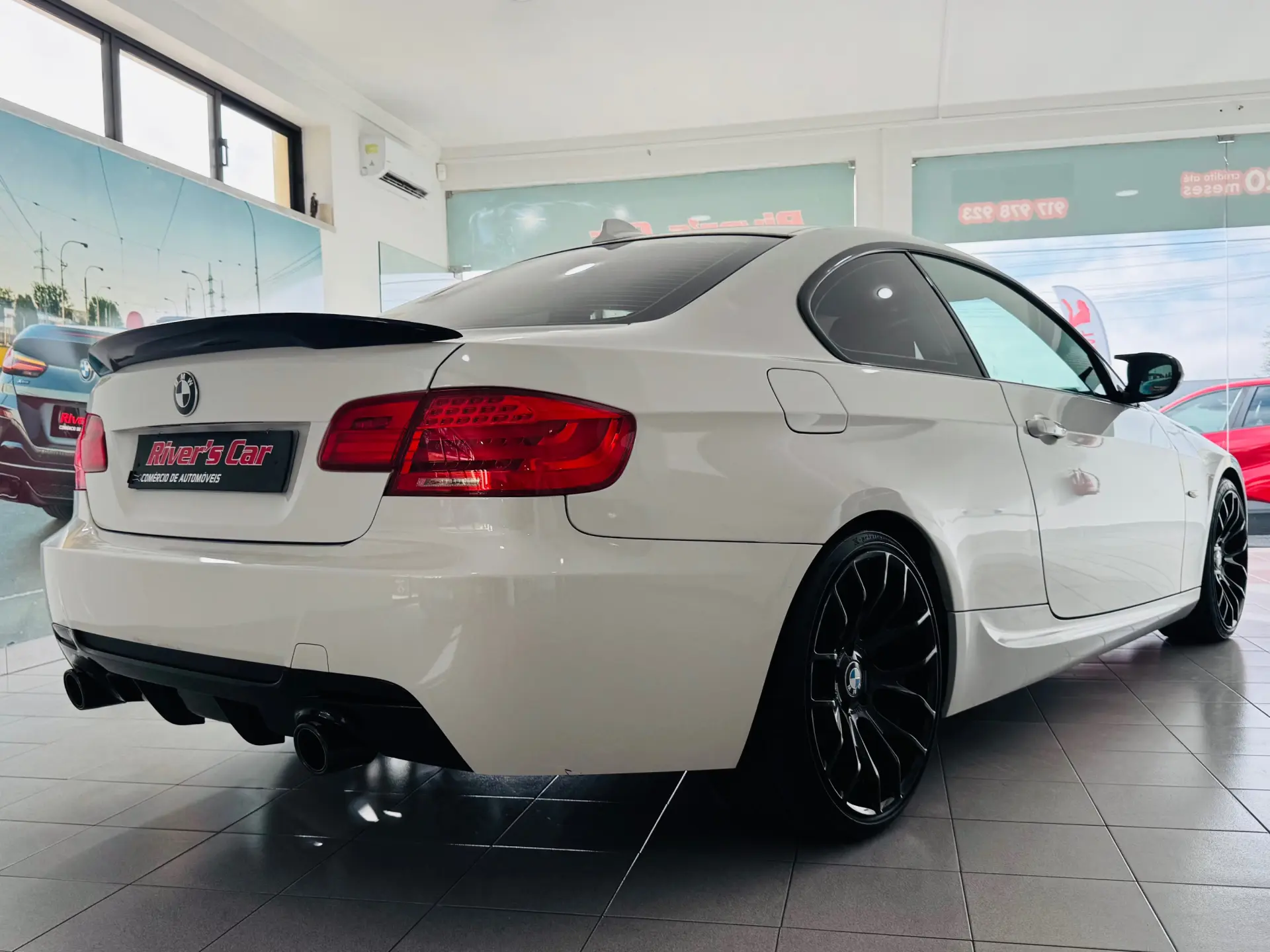 BMW 320 d Aut. M Sport Edition 9