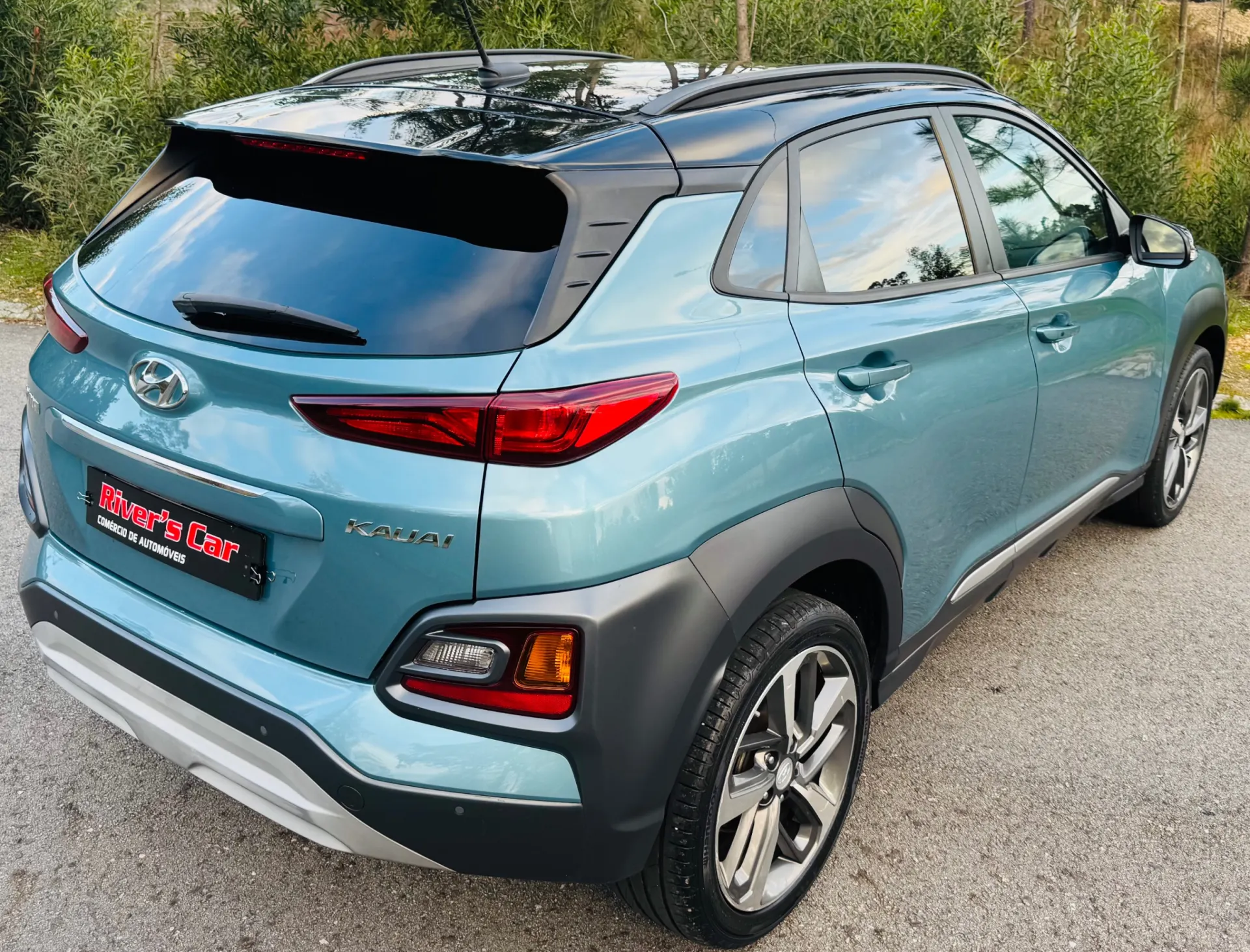 Hyundai Kauai 1.0 T-GDi Premium Pele/Tec.Vermelho 10