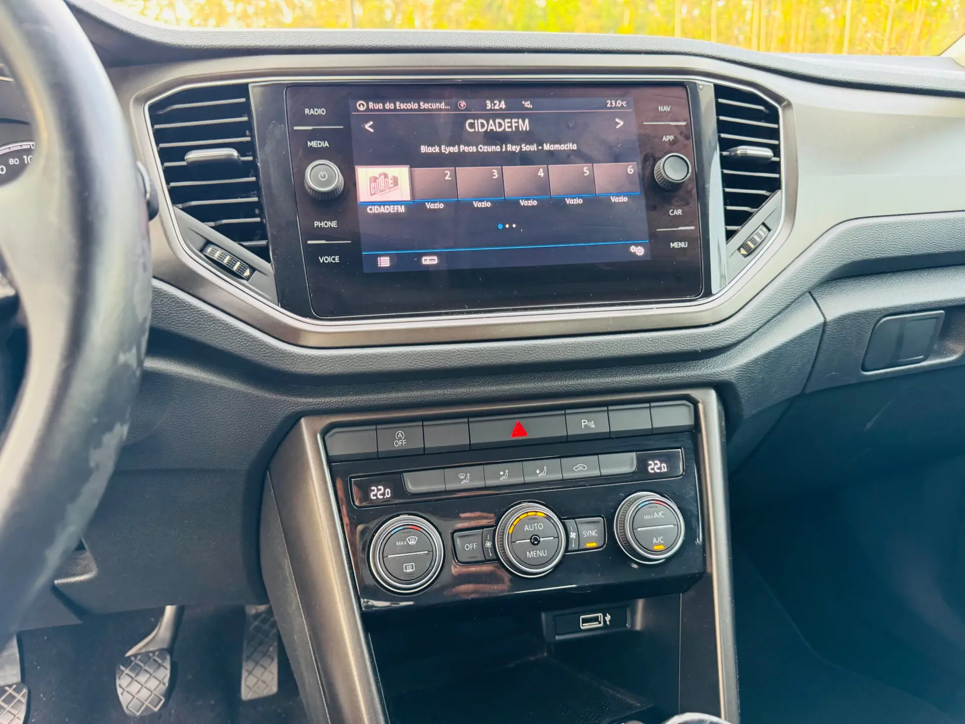 Volkswagen T-Roc 1.0 TSI Style 24