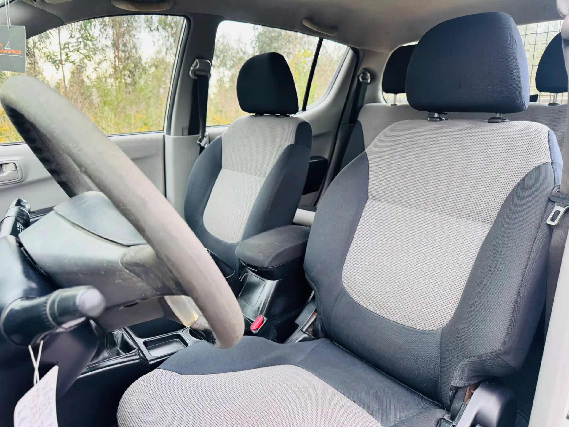 Mitsubishi L200 2.5 DI-D CD Intense AC/JLL 19