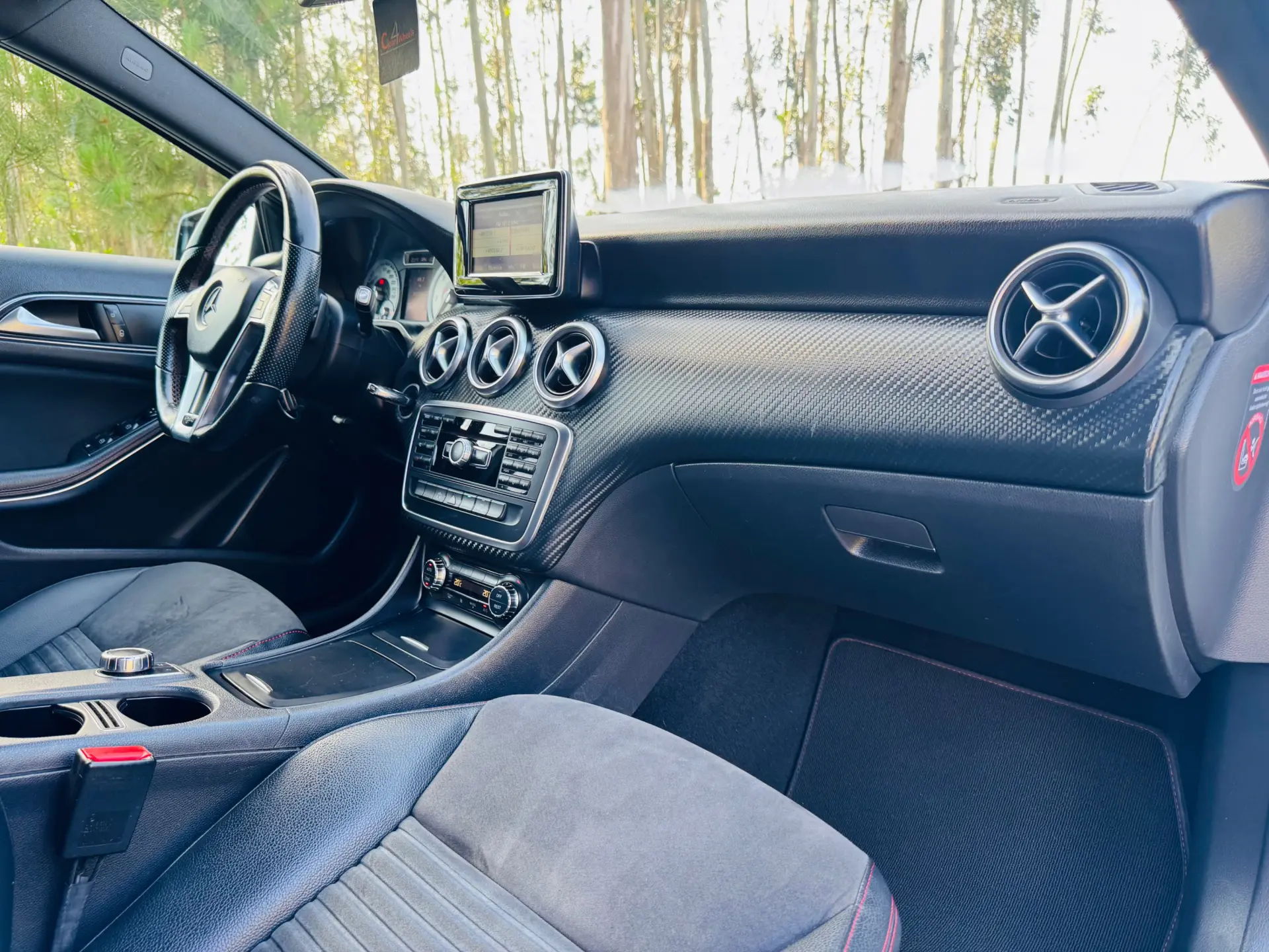 Mercedes-Benz A 180 CDI BE AMG Sport Aut. 33