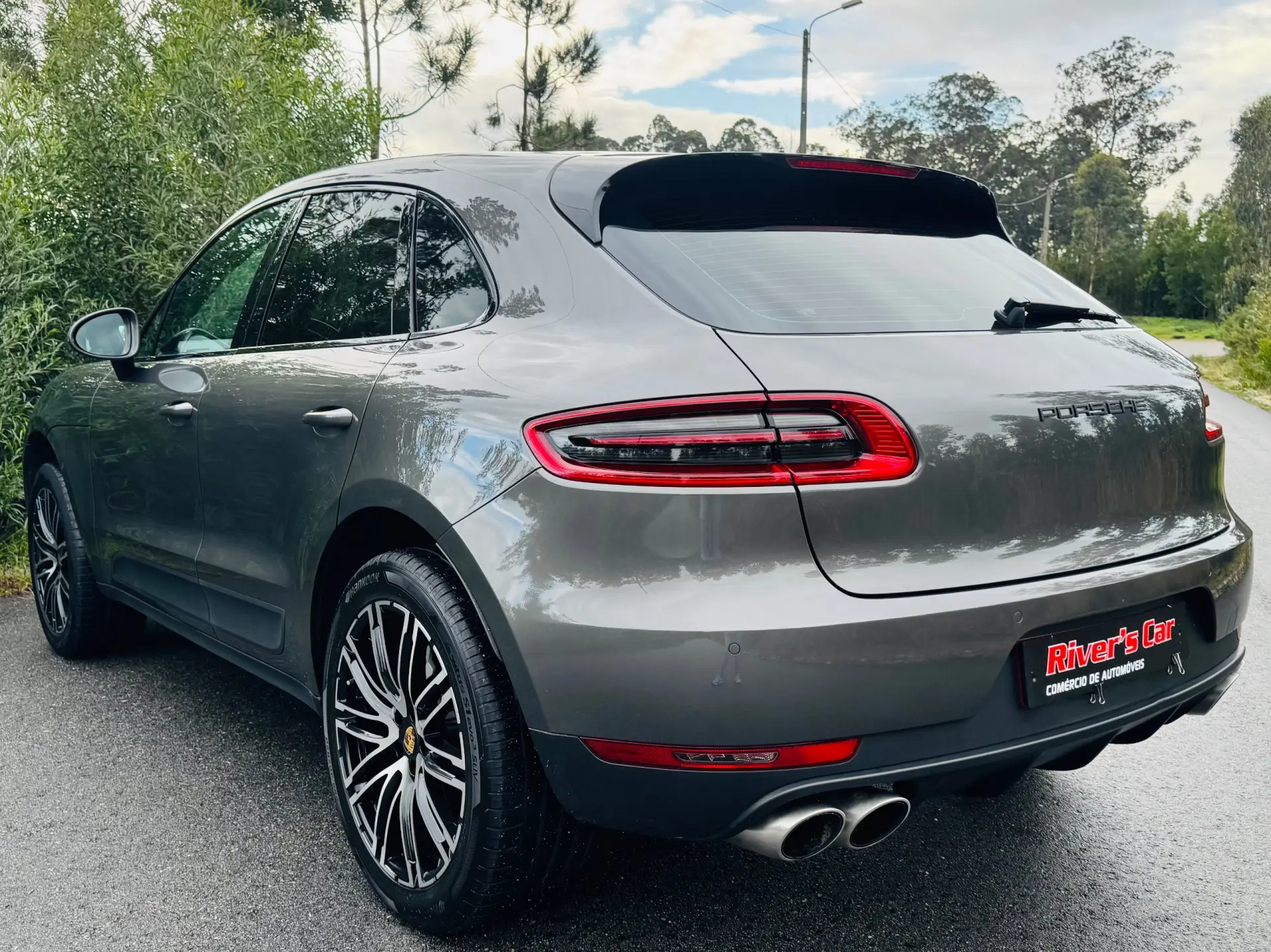Porsche Macan S 15
