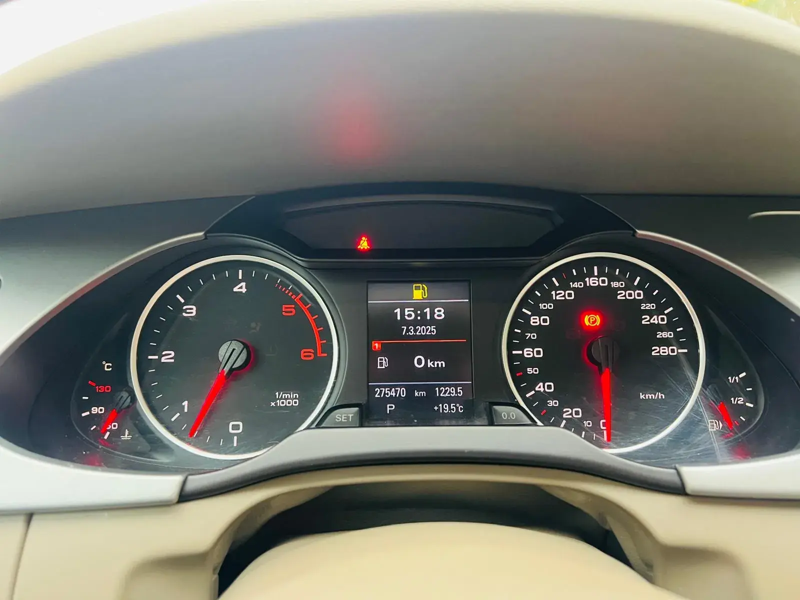 Audi A4 2.7 TDi V6 Exclusive Multitronic 22