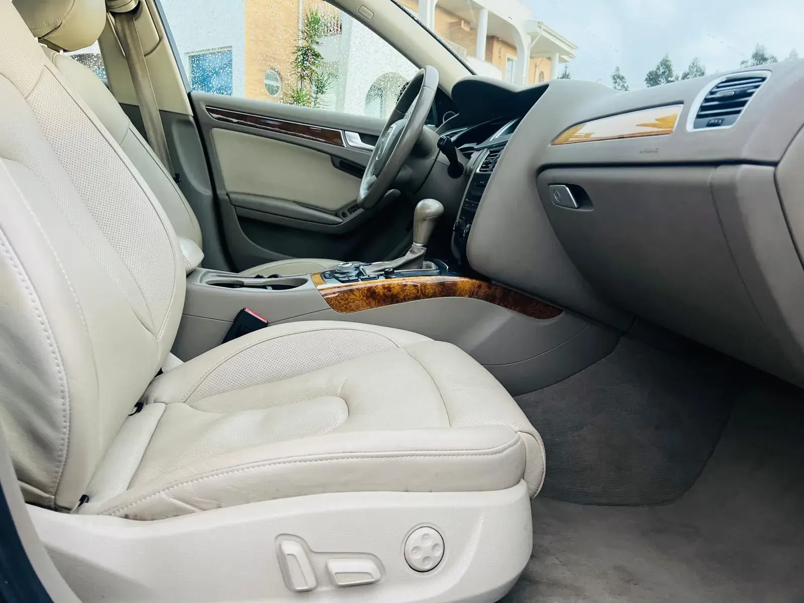 Audi A4 2.7 TDi V6 Exclusive Multitronic 32