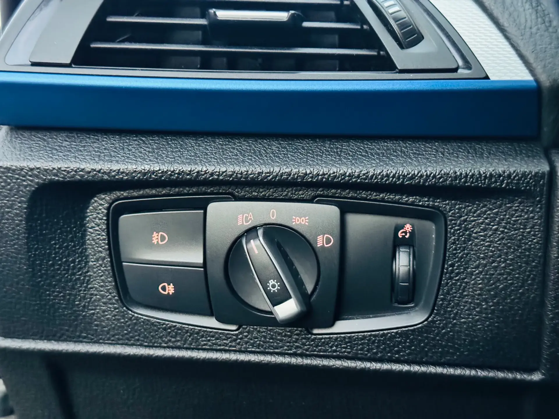 BMW 220 d Pack M Auto 26