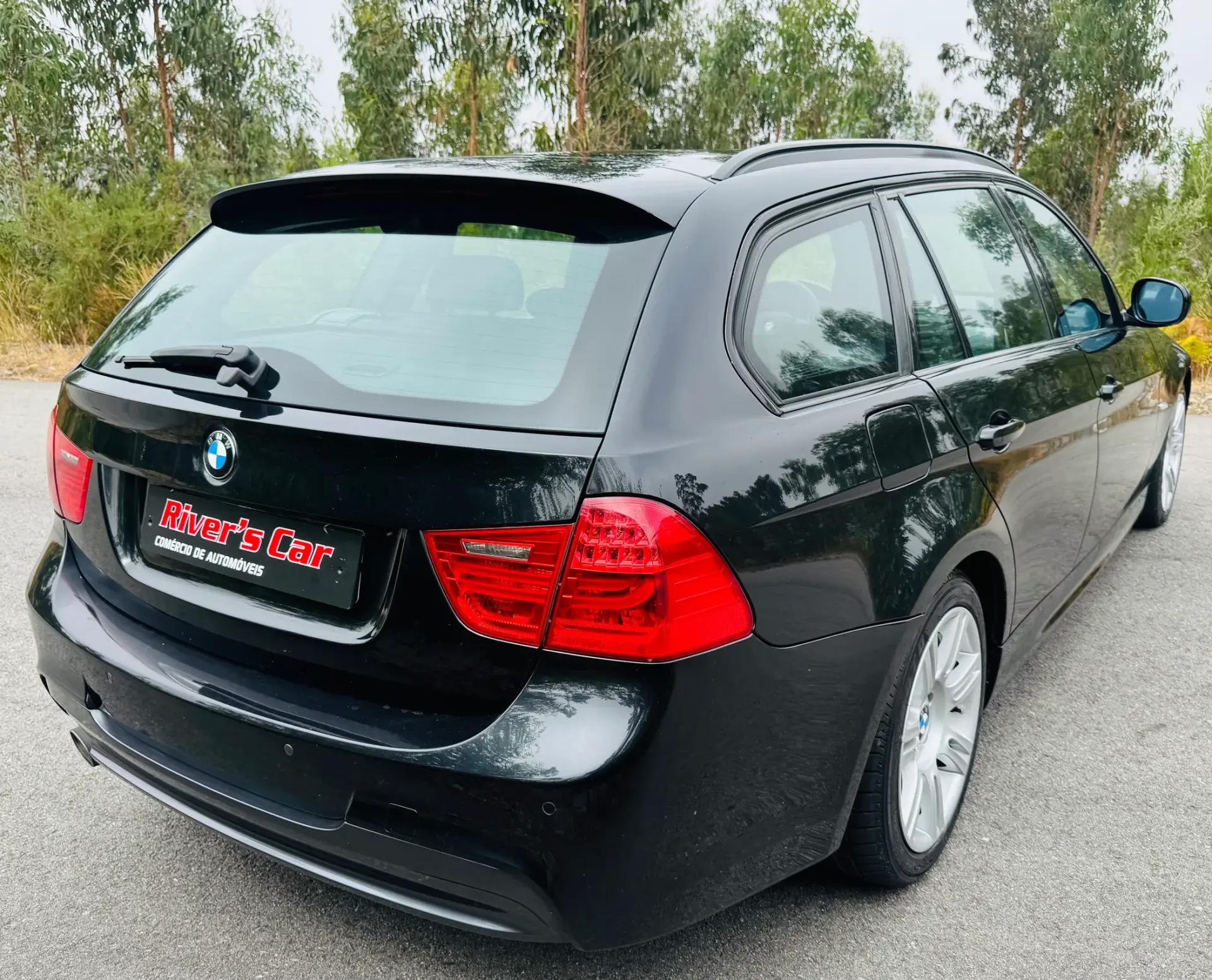 BMW 320 d Touring Pack M 12
