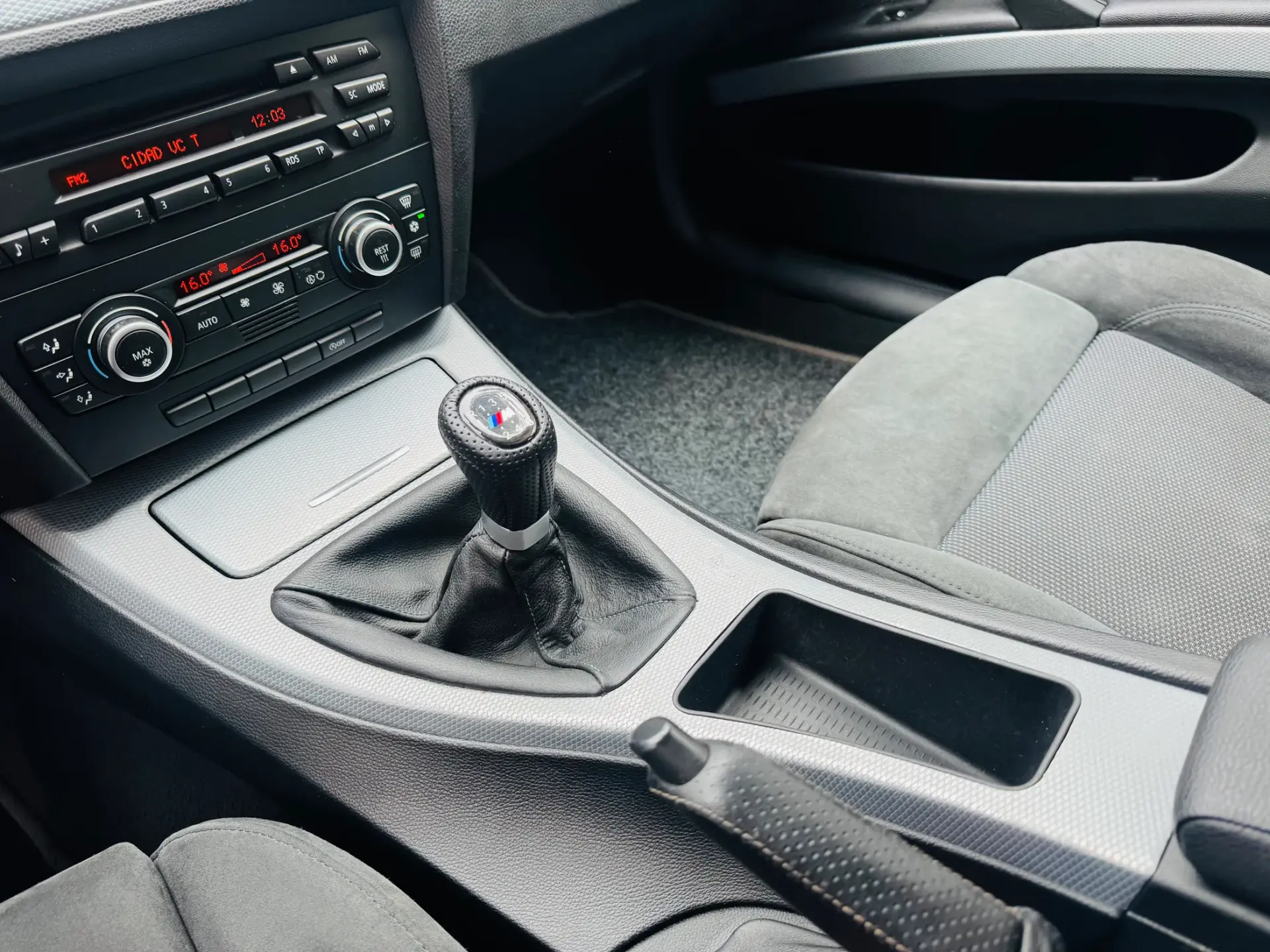 BMW 320 d Touring Pack M 23