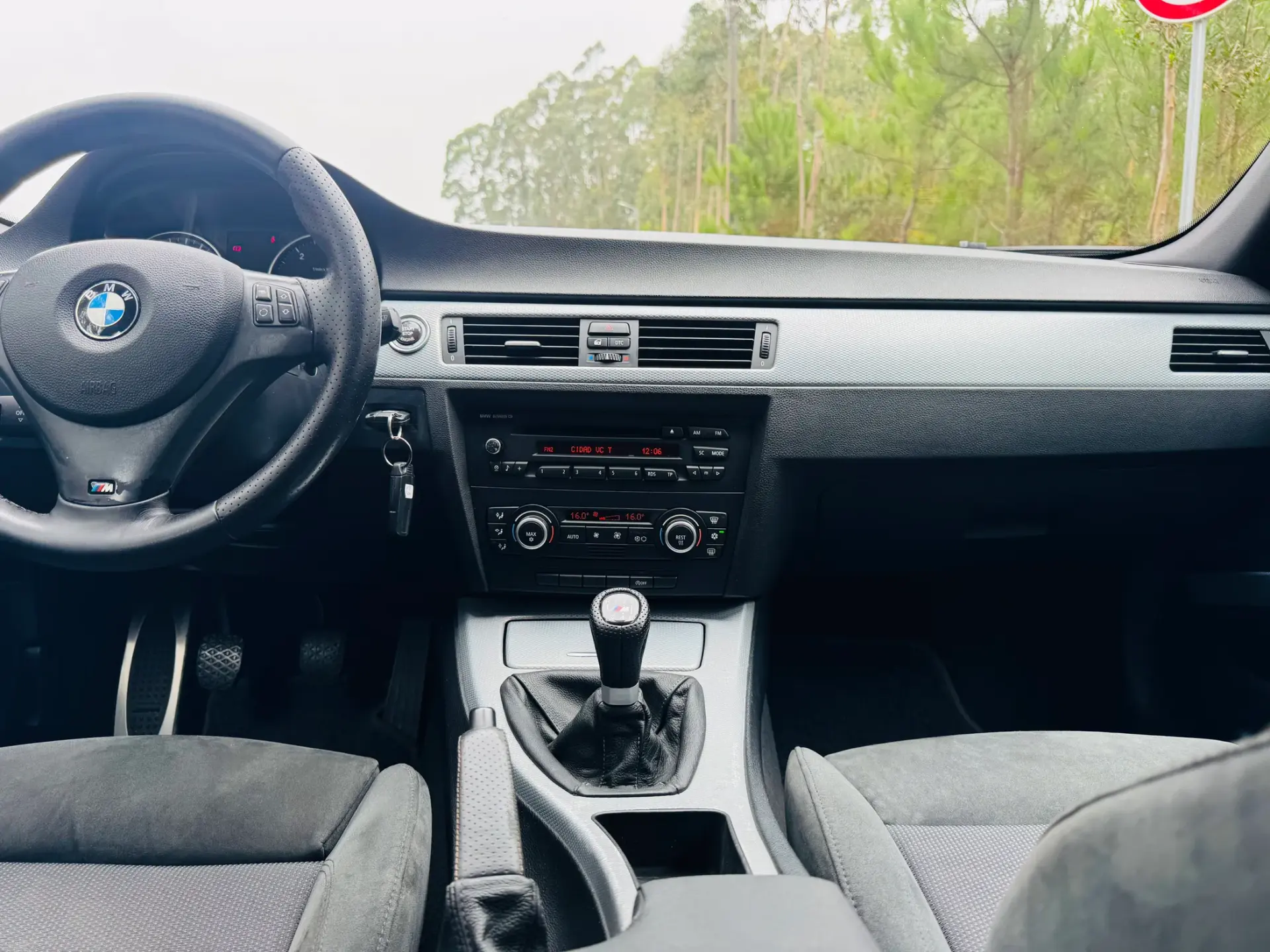 BMW 320 d Touring Pack M 25