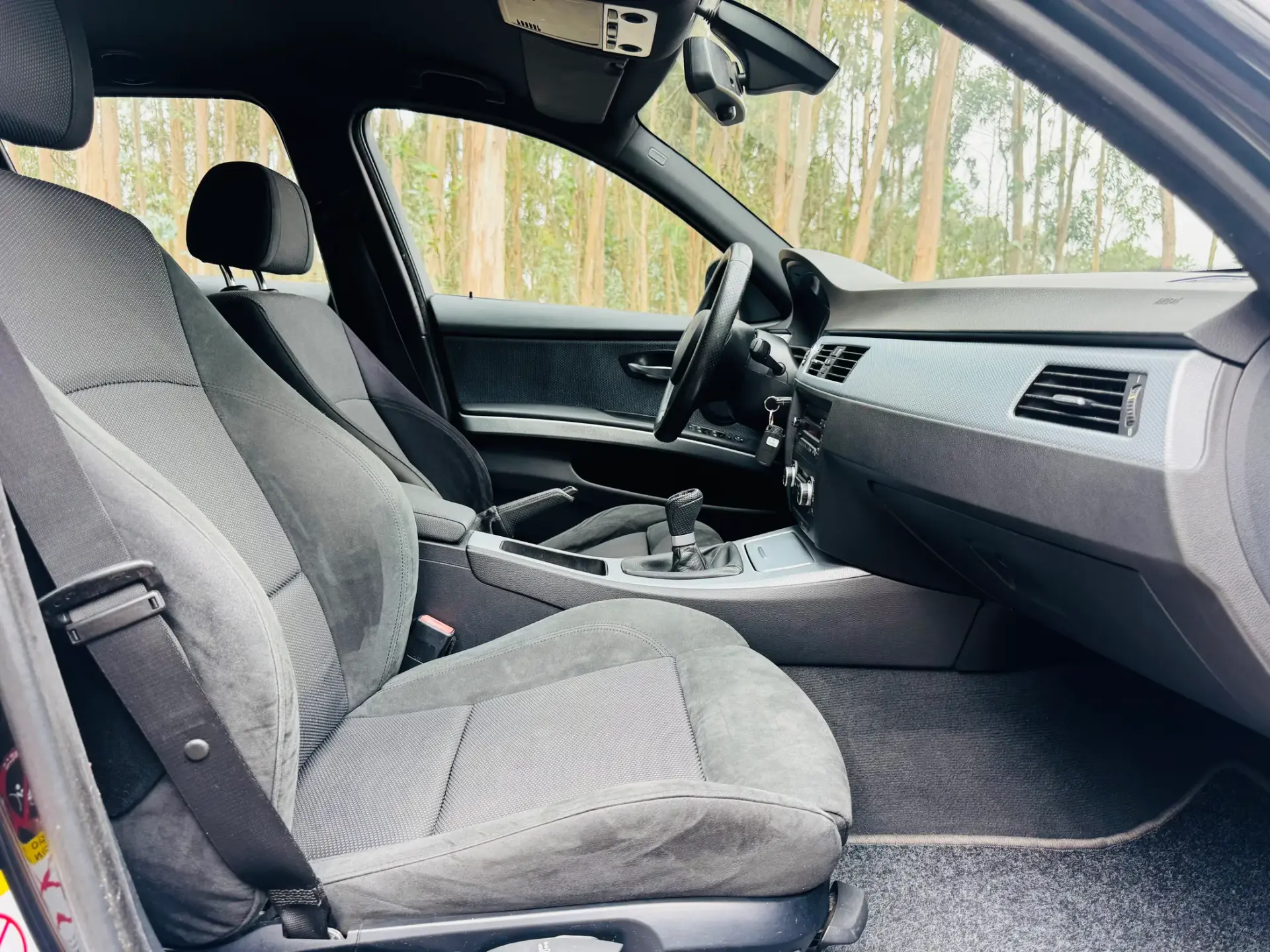 BMW 320 d Touring Pack M 28