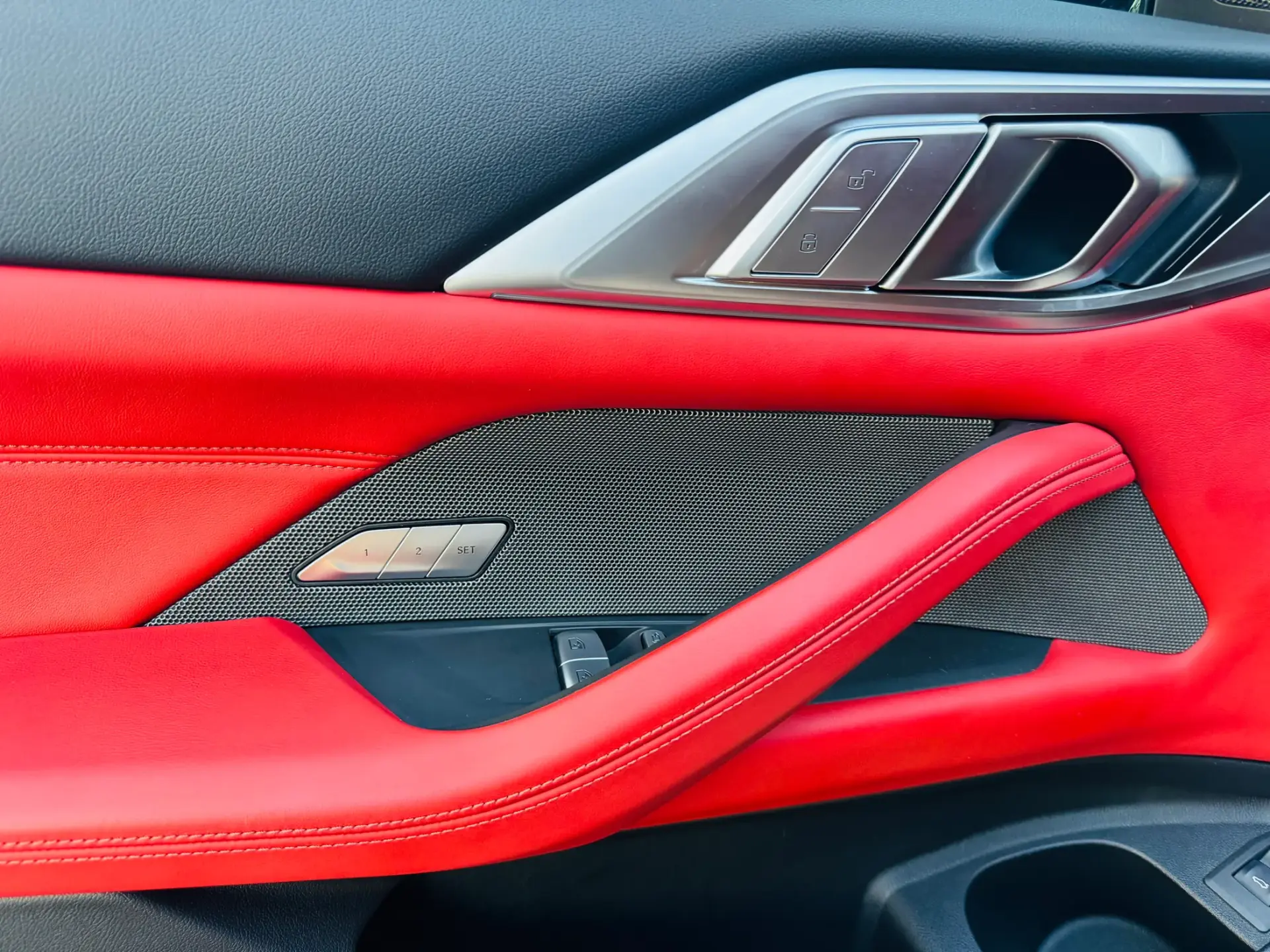 BMW M4 Competition xDrive 25