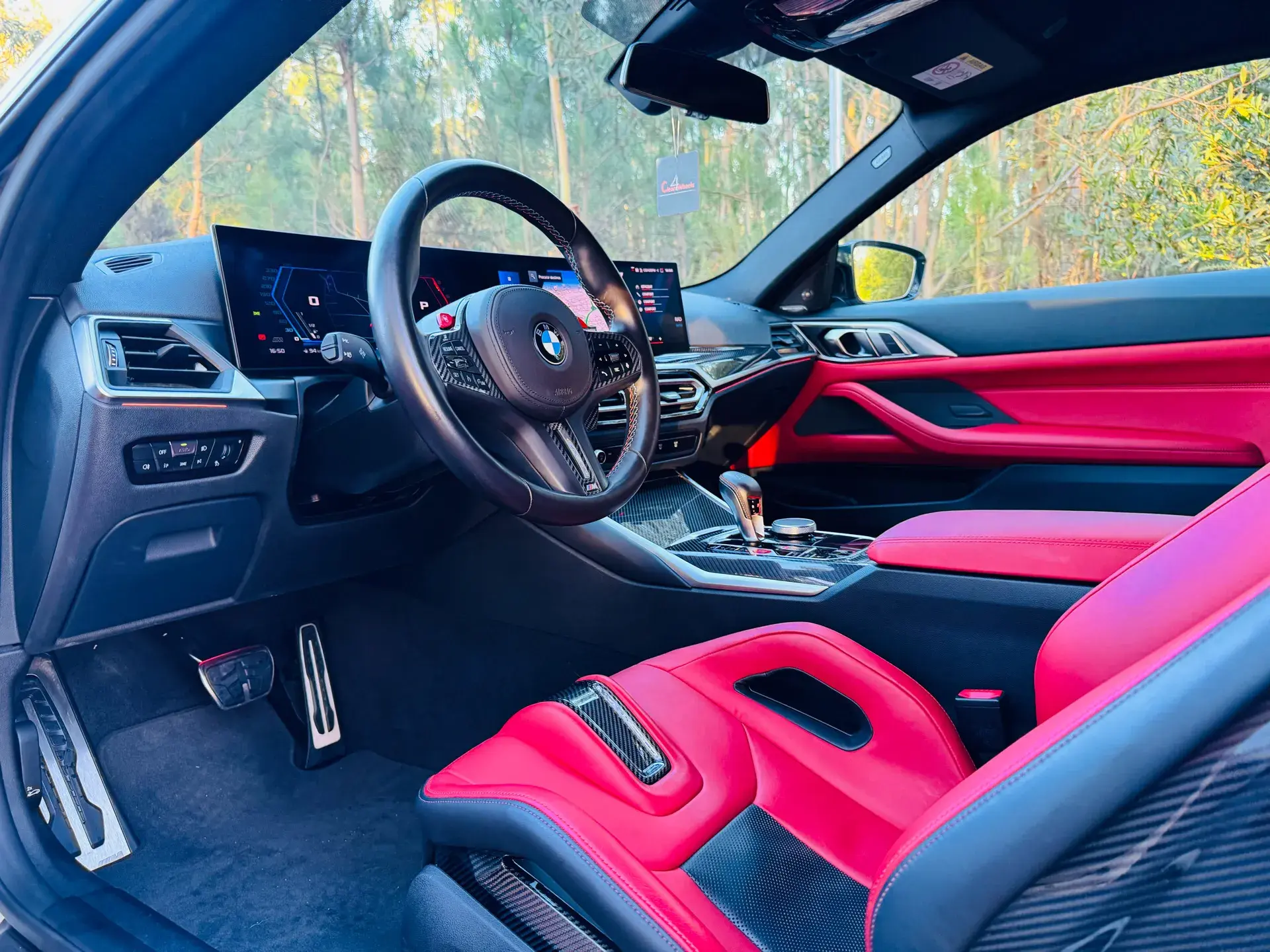 BMW M4 Competition xDrive 29