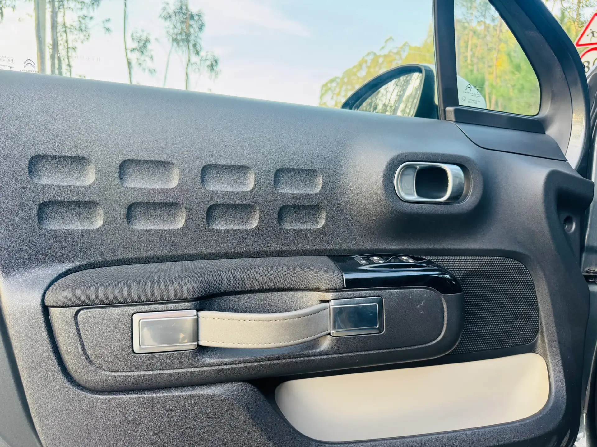 Citroën C3 1.2 PureTech Shine 15