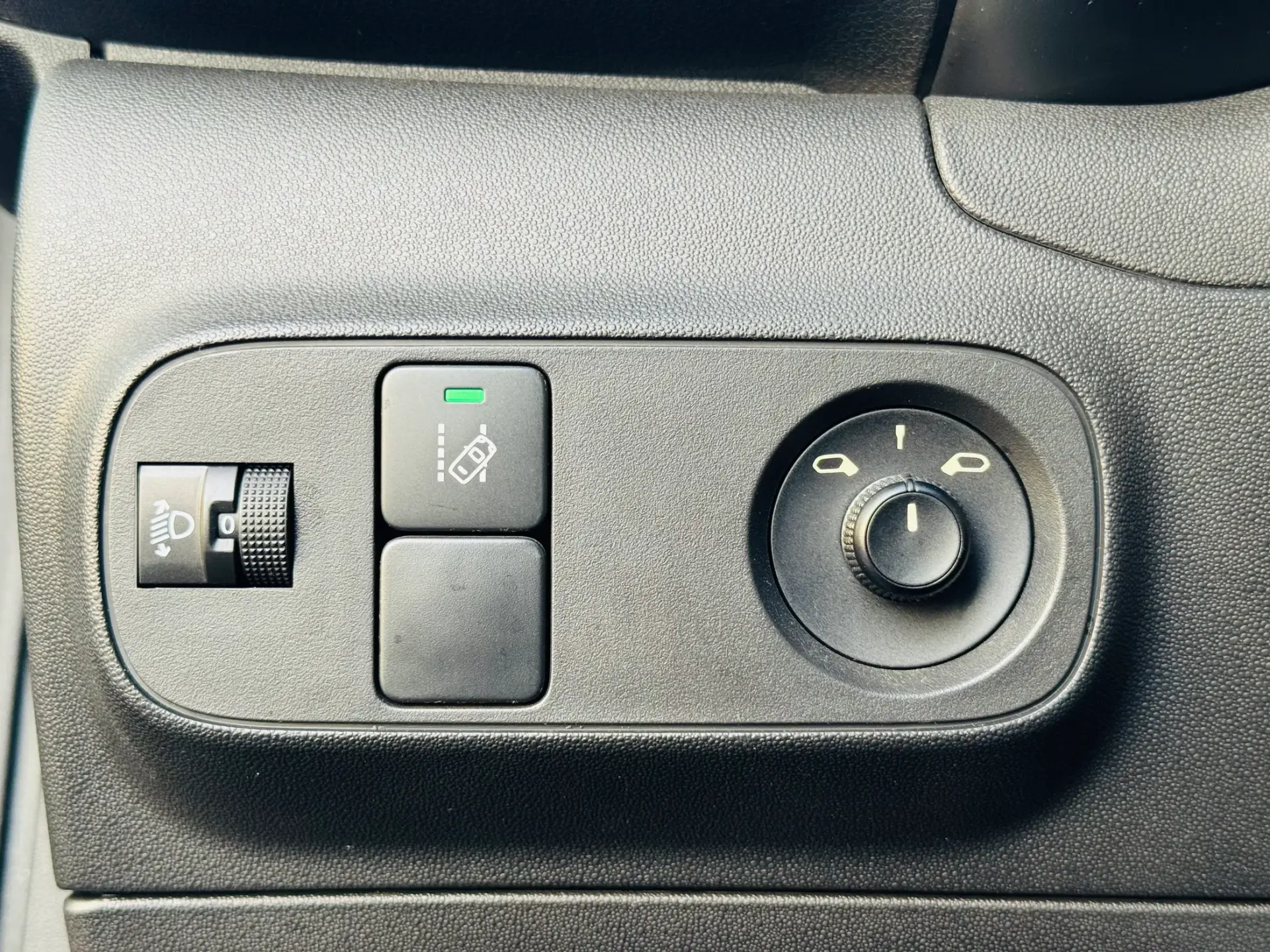 Citroën C3 1.2 PureTech Shine 19