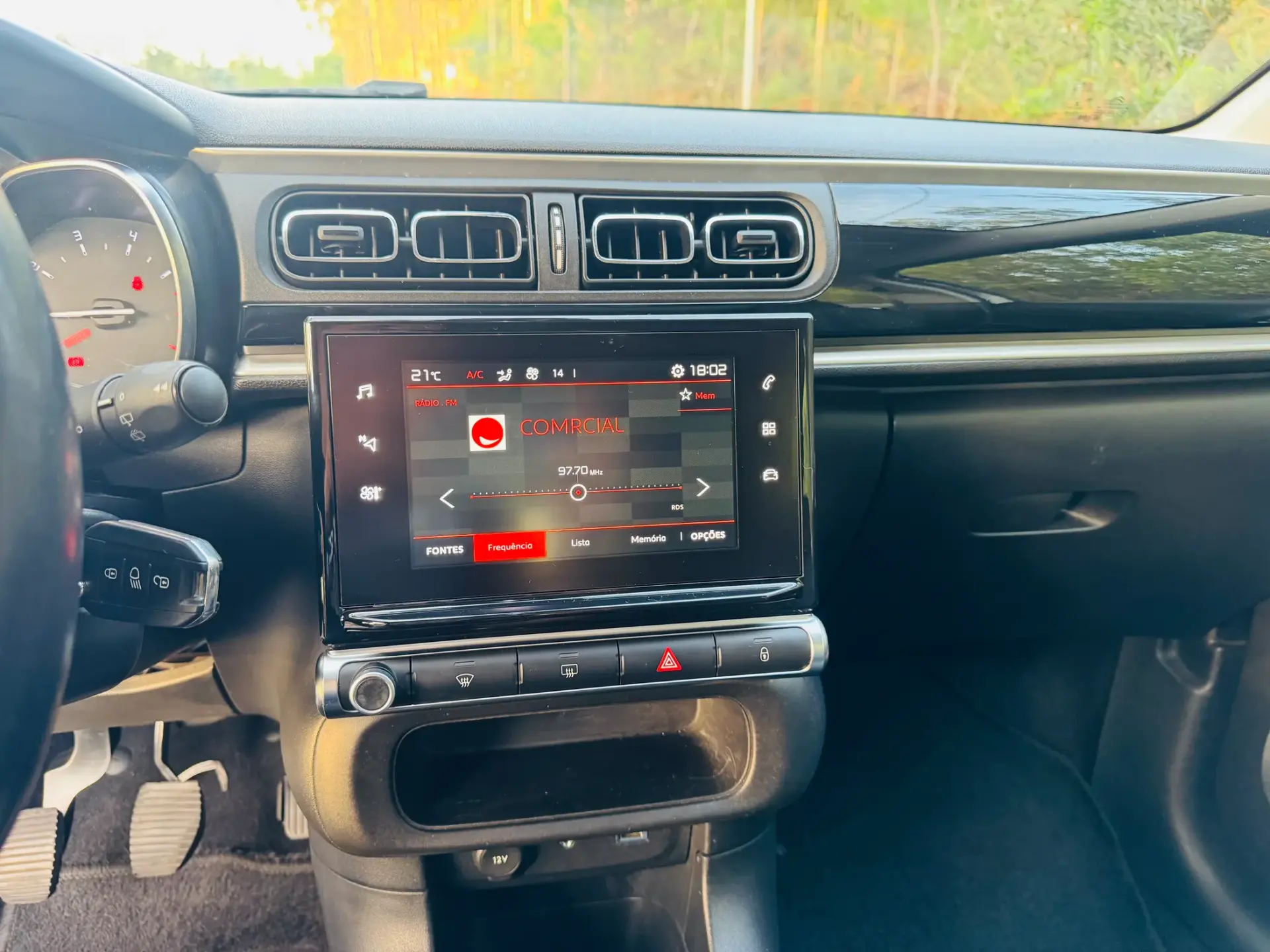 Citroën C3 1.2 PureTech Shine 26