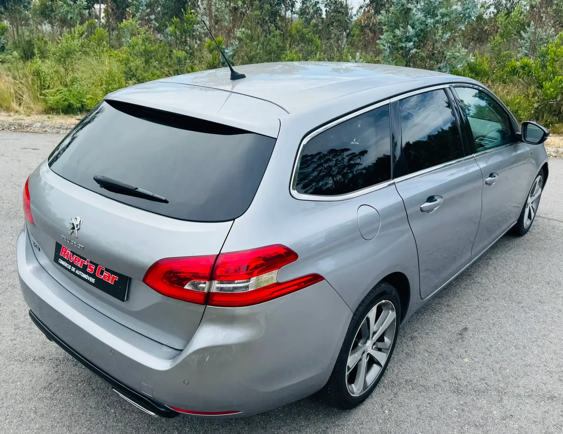 Peugeot 308 SW 1.6 BlueHDi GT Line 14