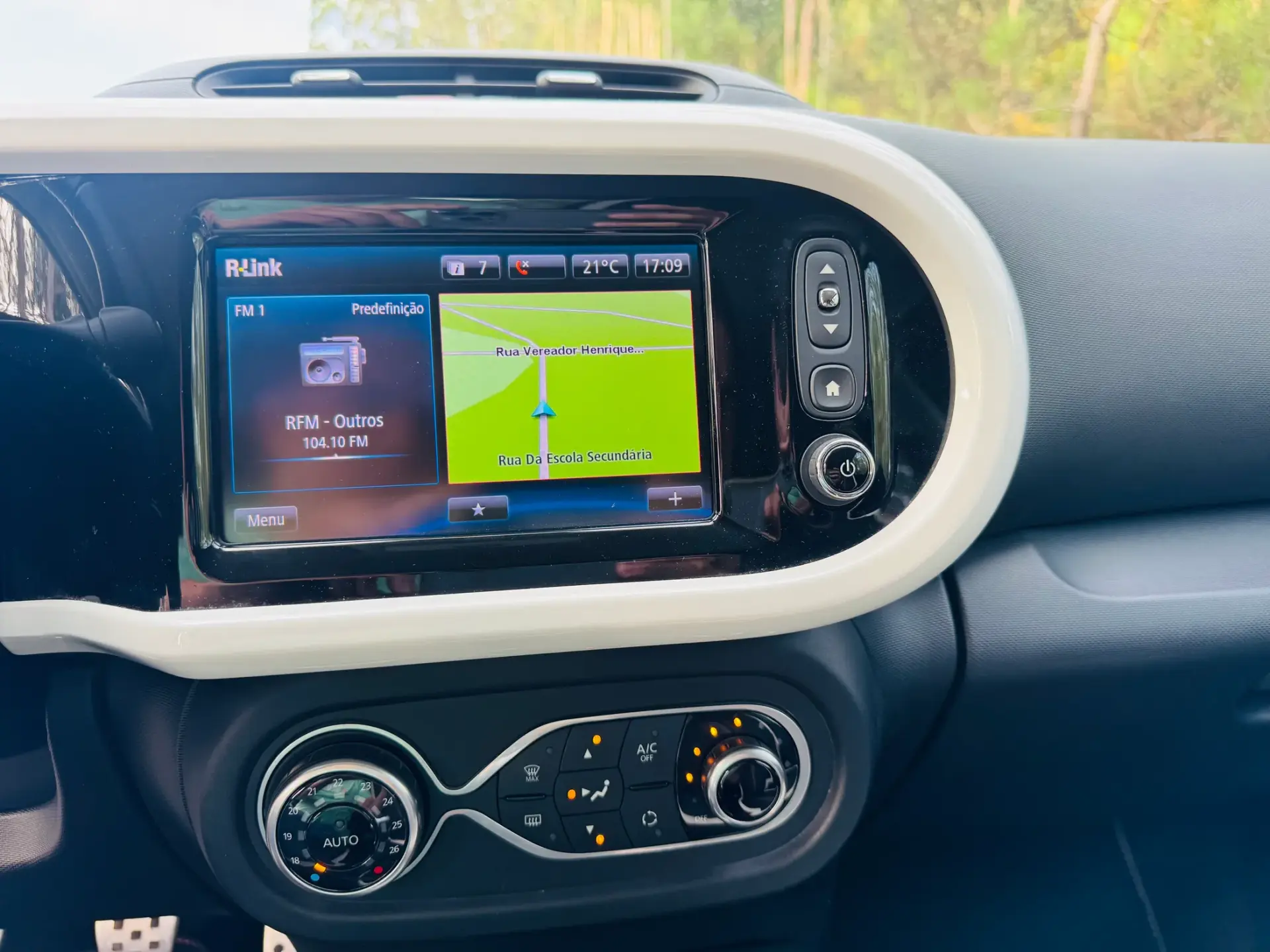 Renault Twingo 0.9 TCe GT 25