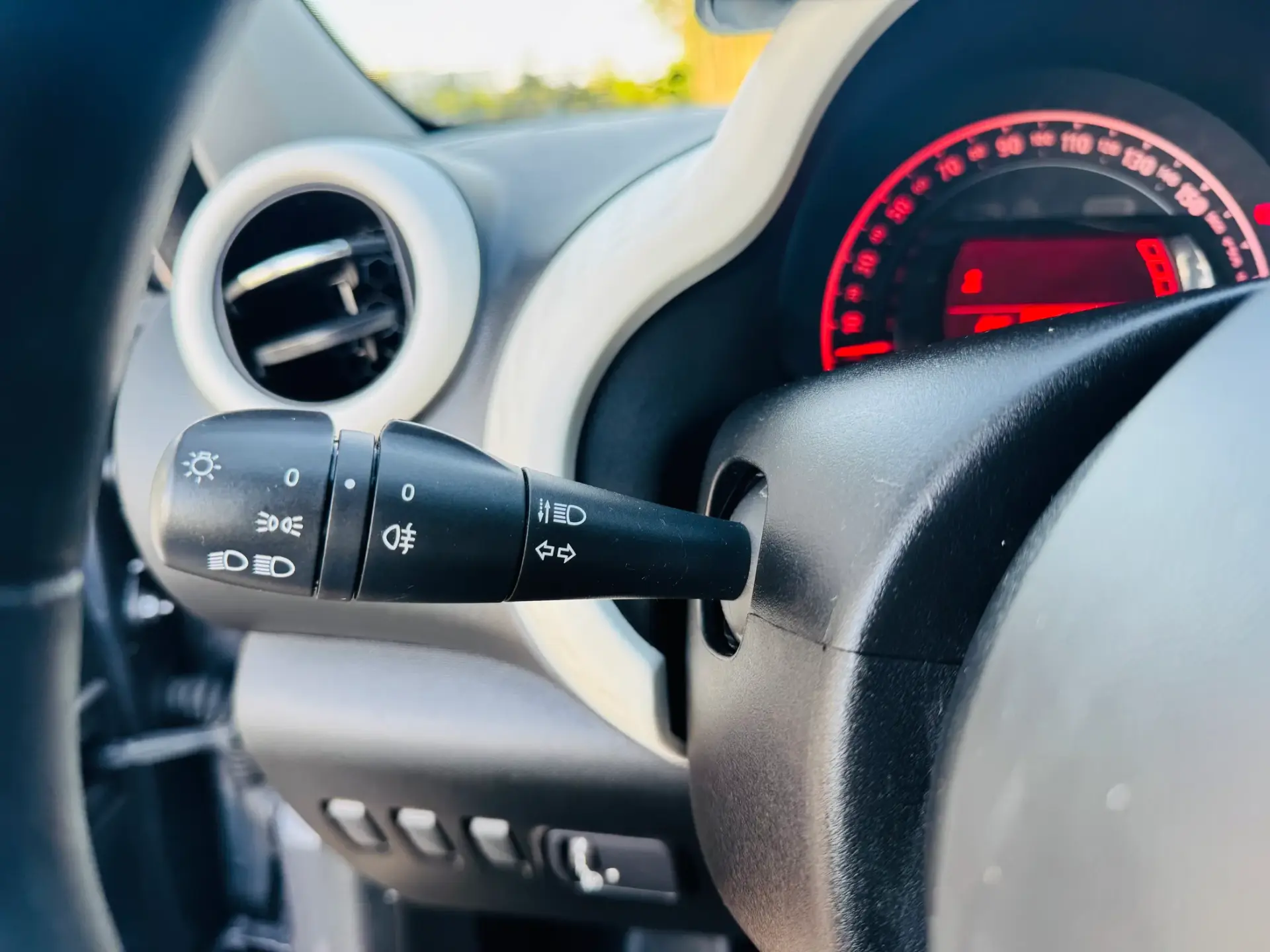 Renault Twingo 1.0 SCe Limited 24