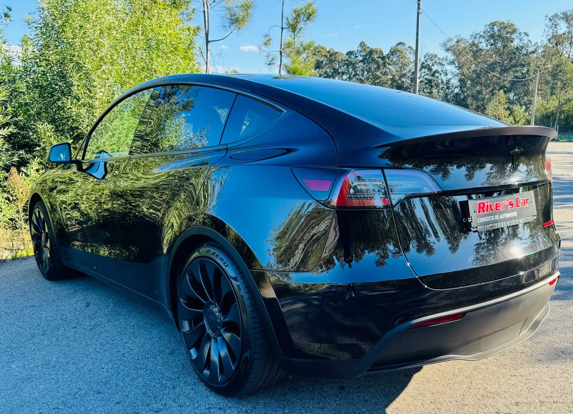 Tesla Model Y Performance Tração Integral 15