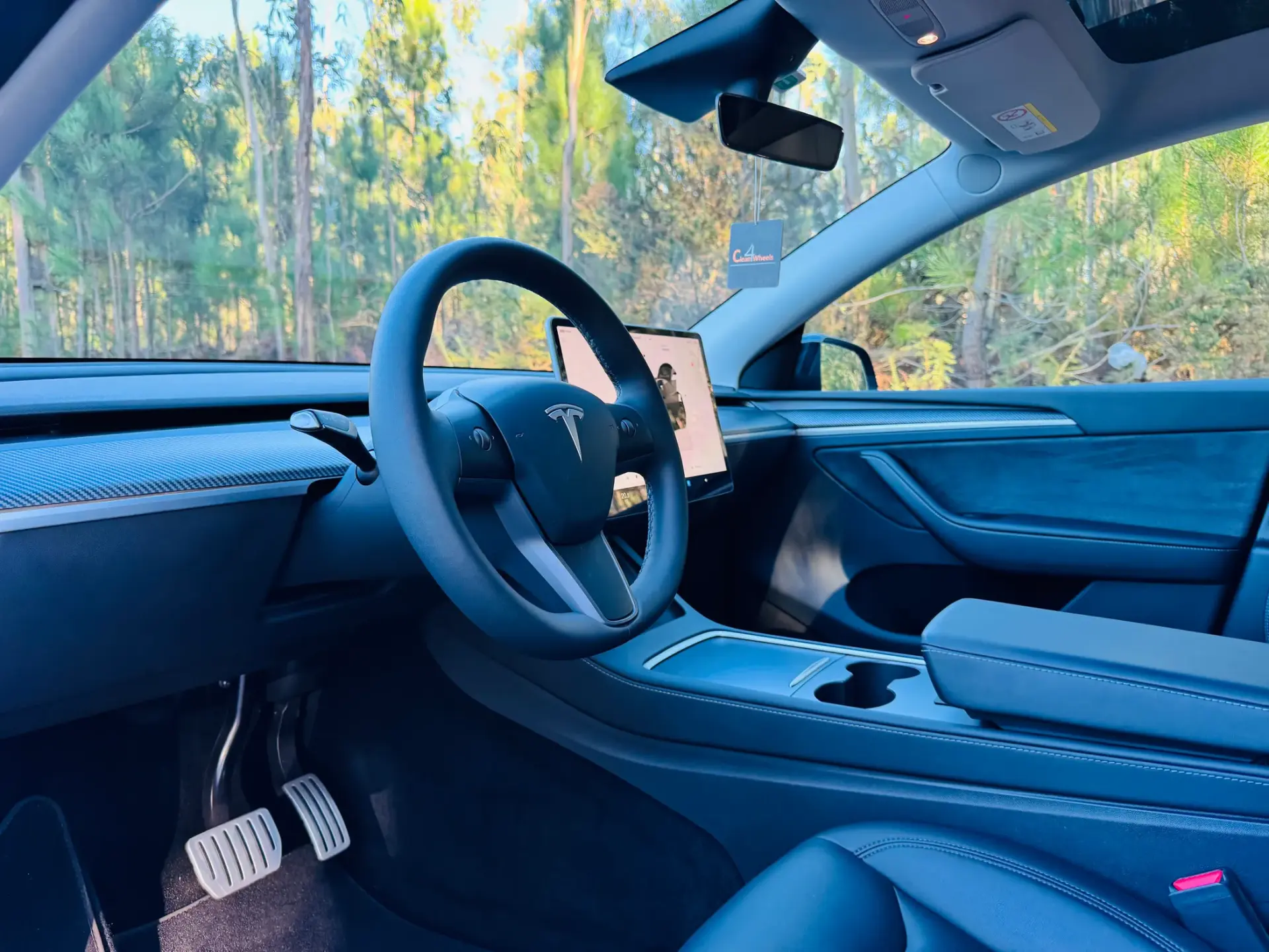 Tesla Model Y Performance Tração Integral 22