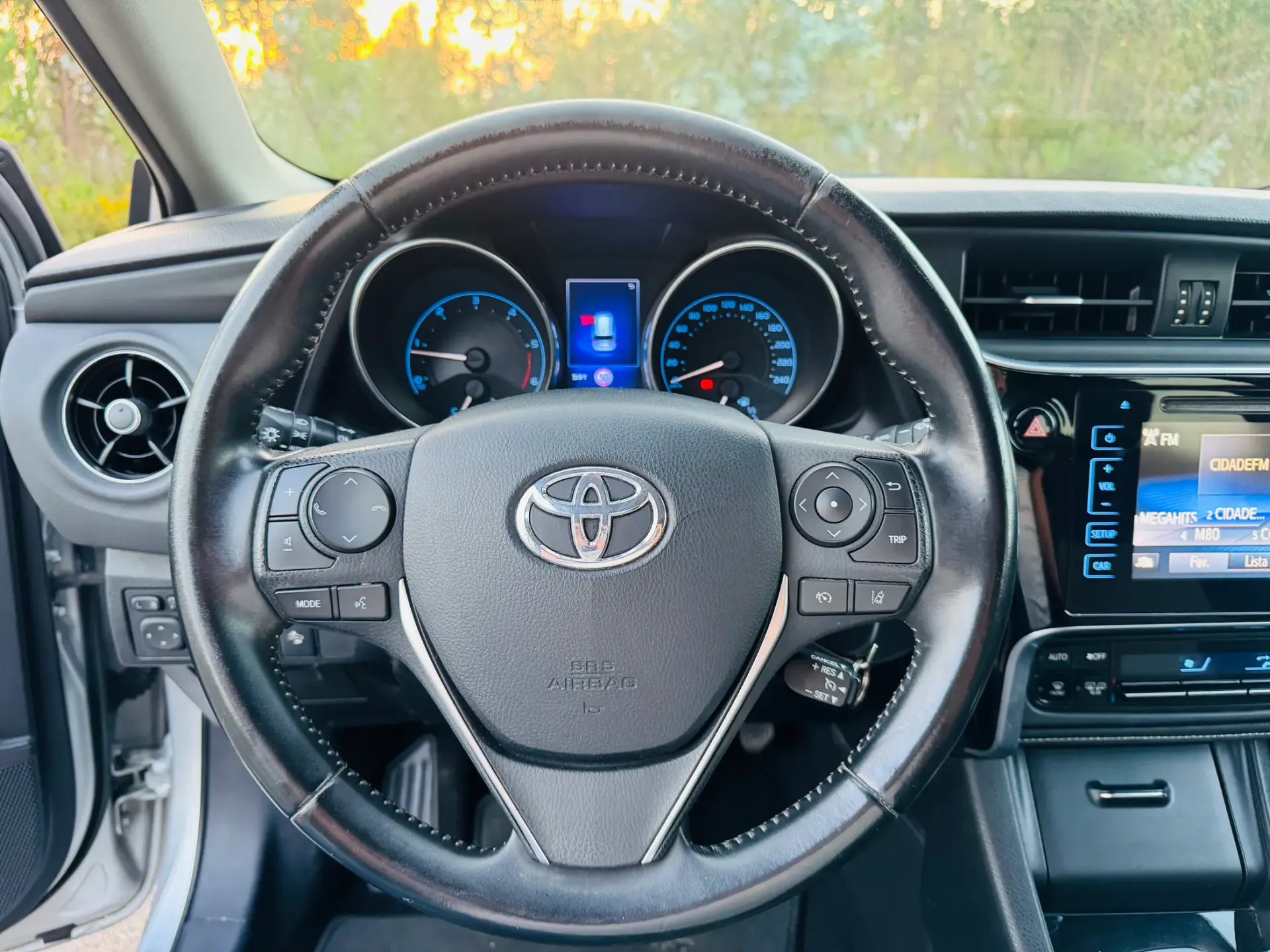 Toyota Auris Touring Sports 1.4 D-4D Comfort+Pack Techno+Pack Sport 22