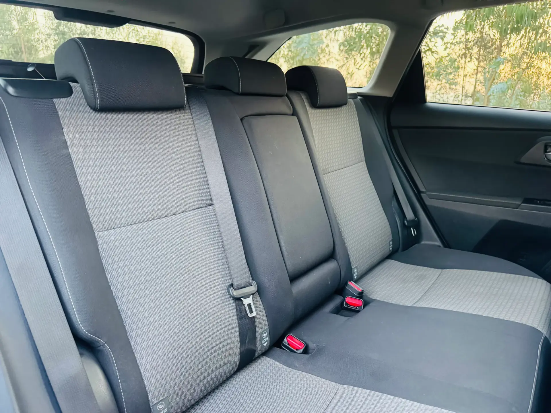 Toyota Auris Touring Sports 1.4 D-4D Comfort+Pack Techno+Pack Sport 42