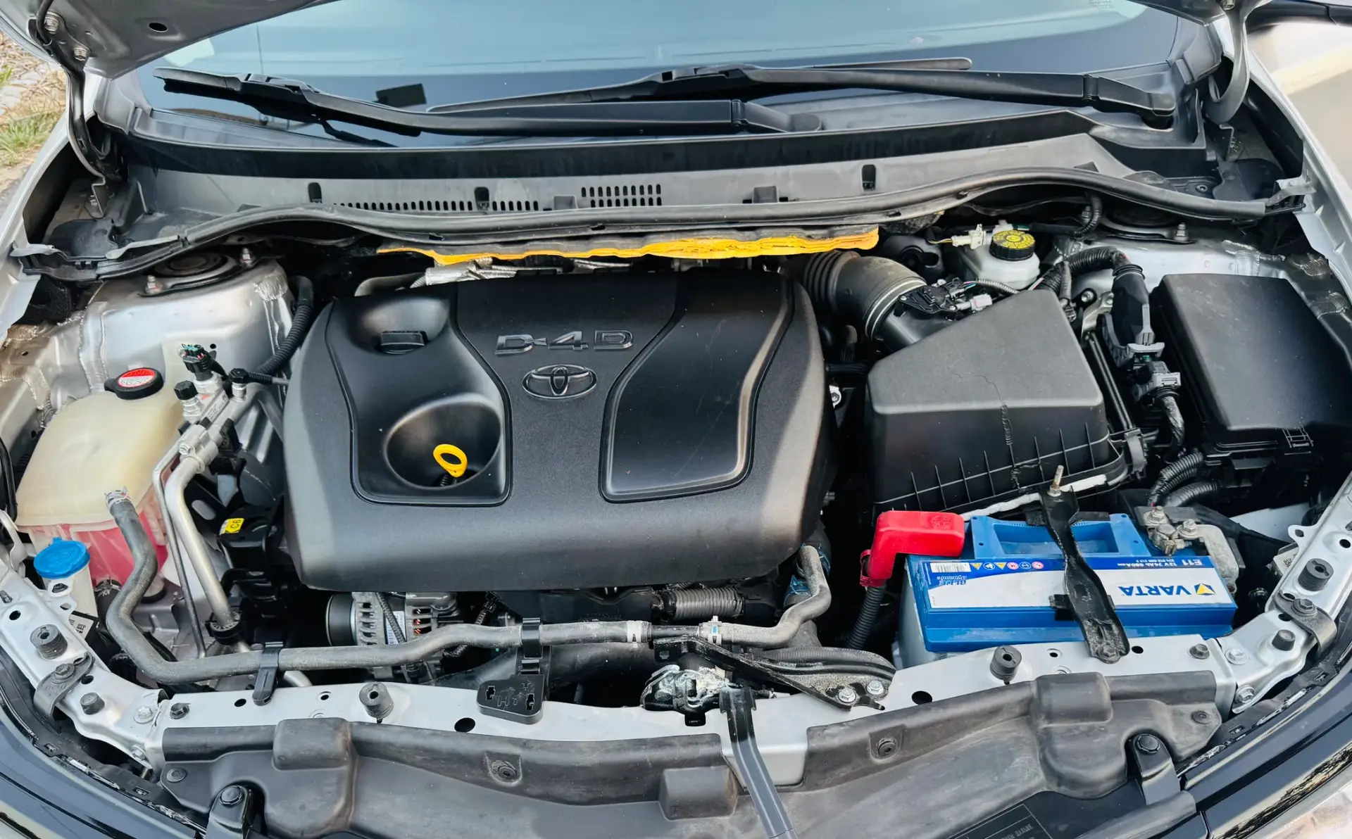 Toyota Auris Touring Sports 1.4 D-4D Comfort+Pack Techno+Pack Sport 46