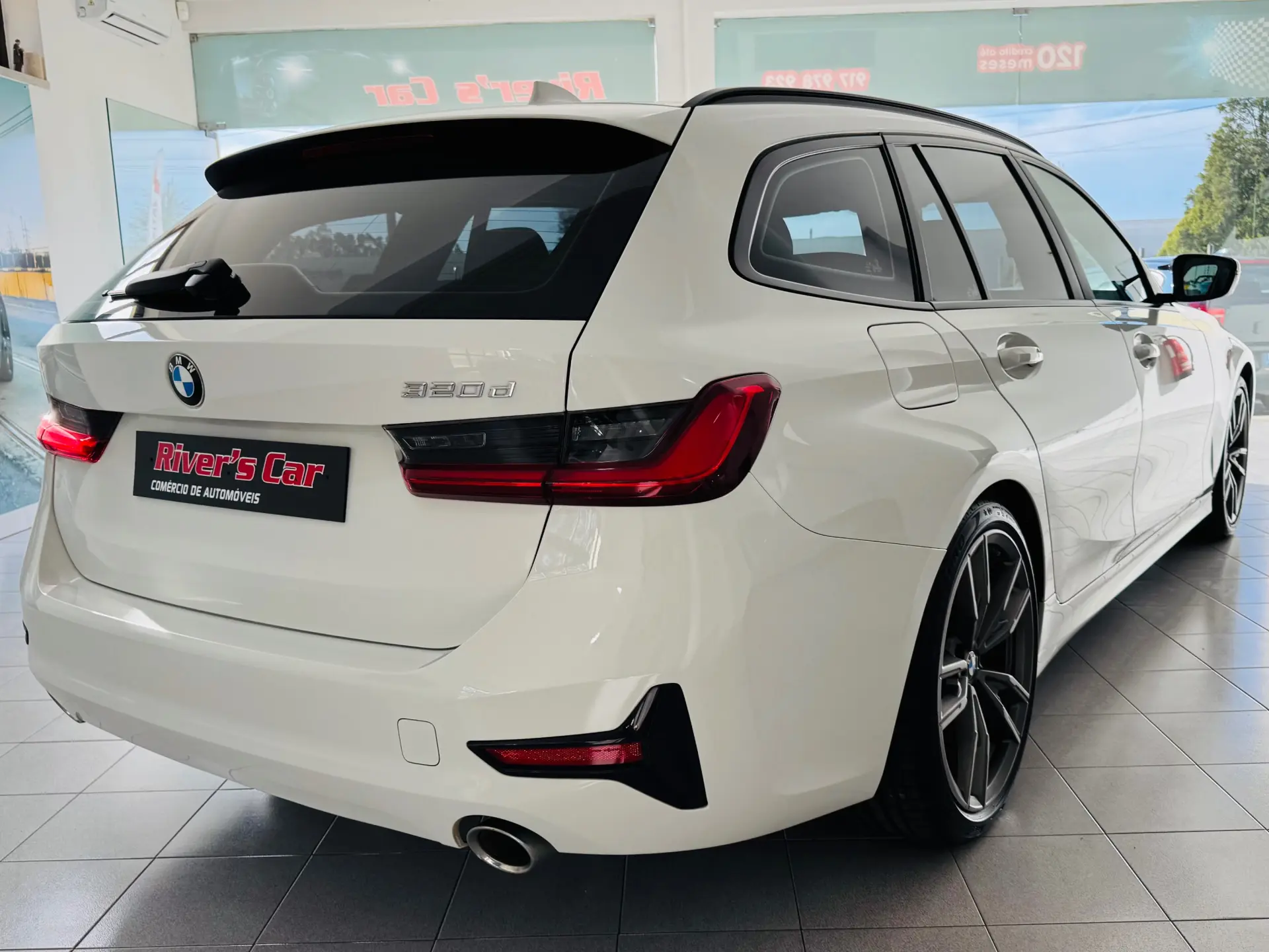 BMW 320 d Aut. Advantage 9