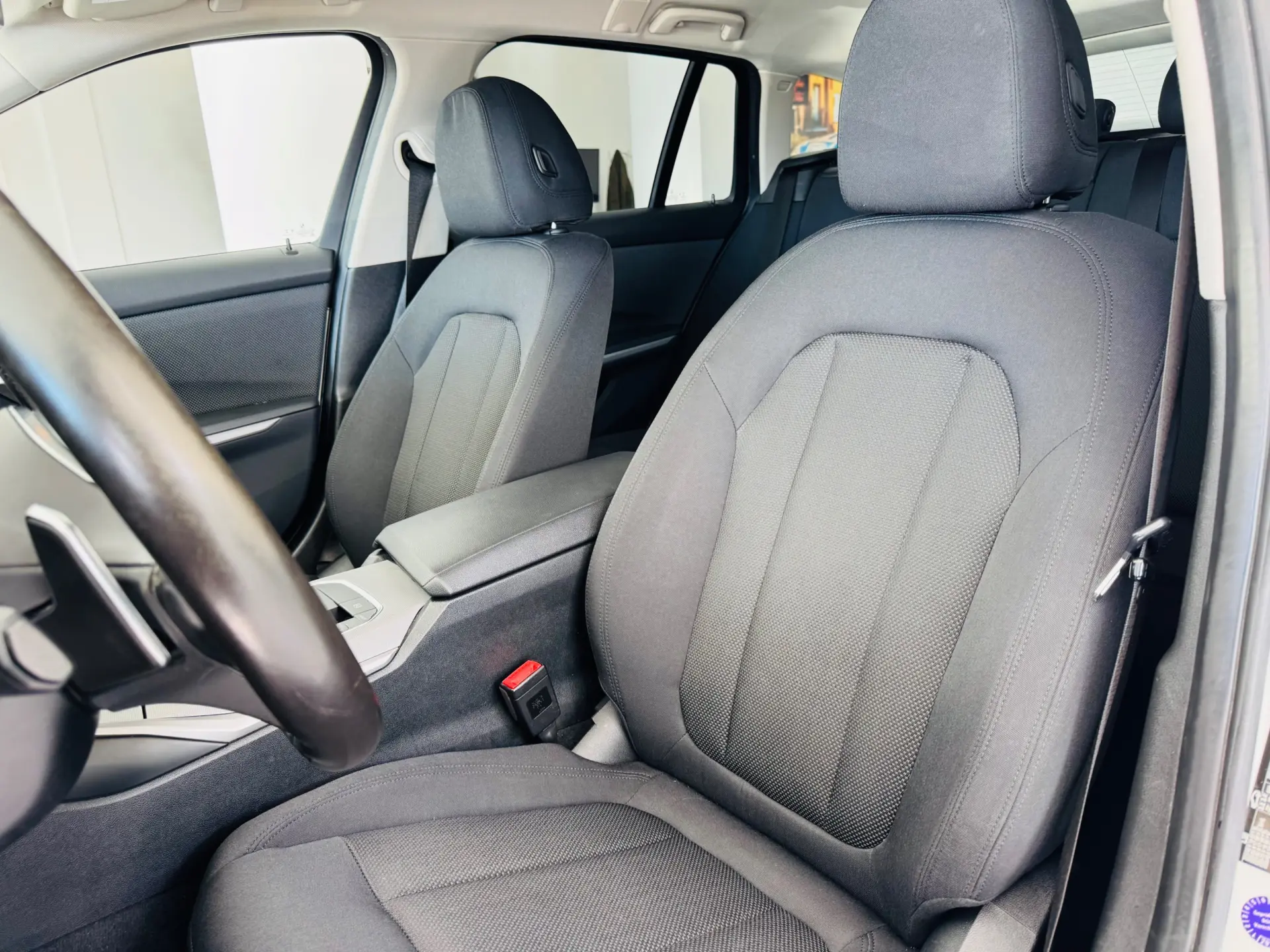 BMW 320 d Aut. Advantage 16