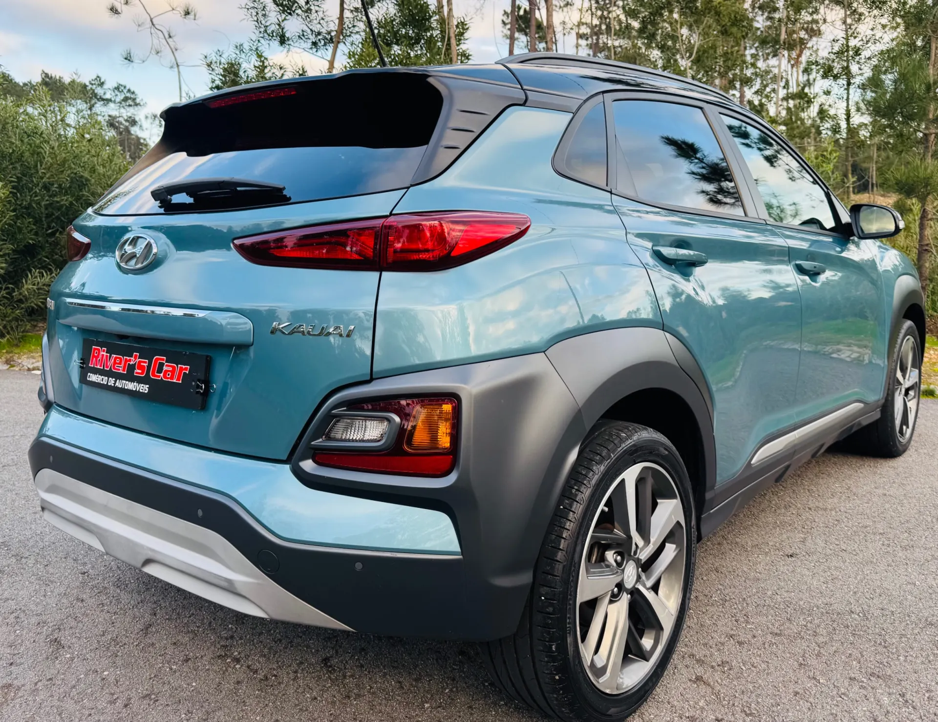 Hyundai Kauai 1.0 T-GDi Premium Pele/Tec.Vermelho 9