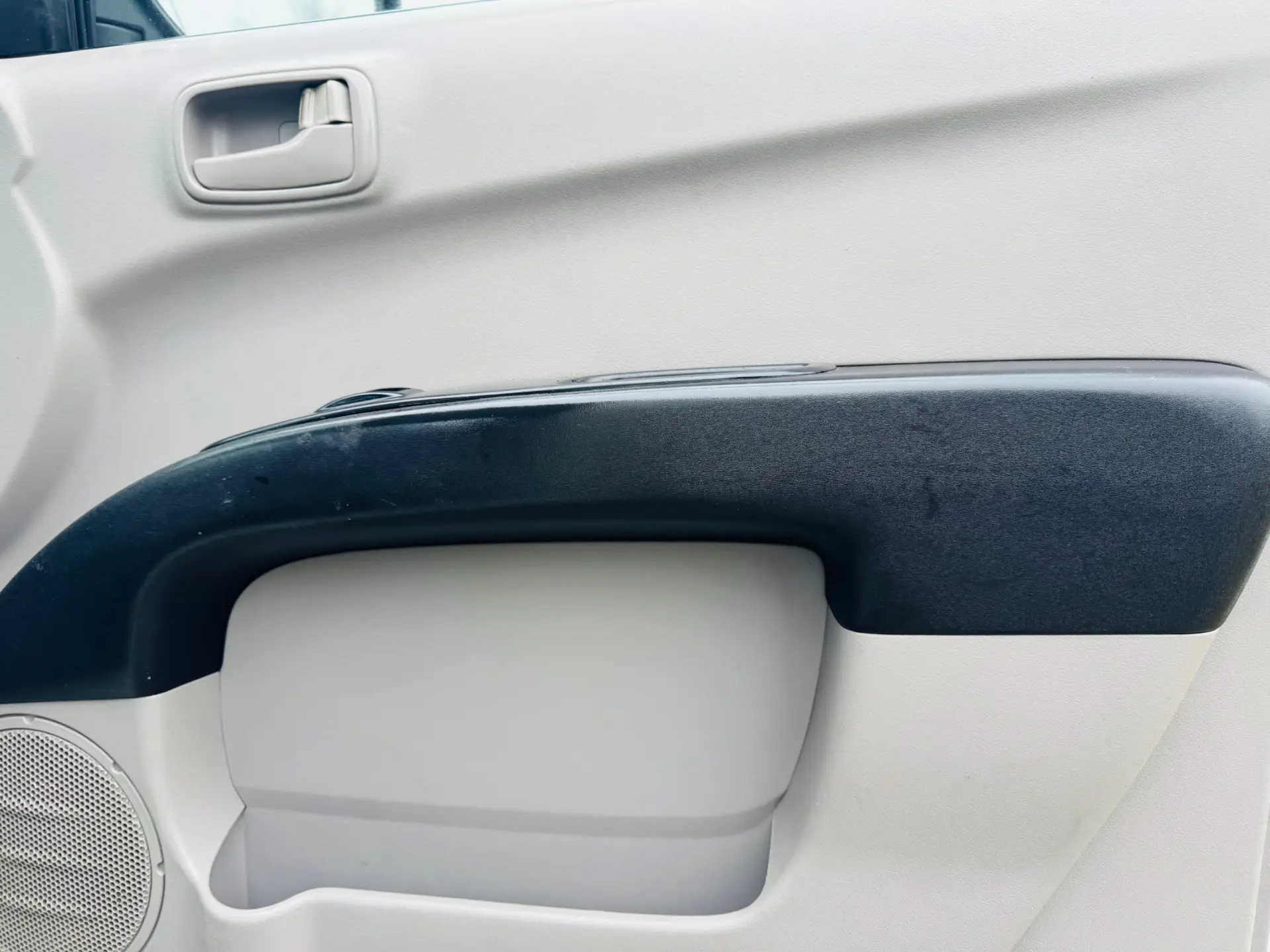 Mitsubishi L200 2.5 DI-D CD Intense AC/JLL 26