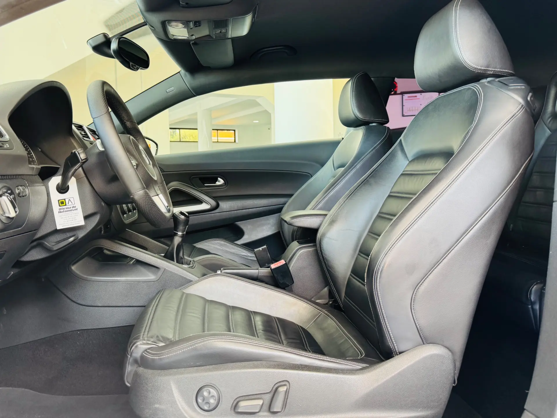 Volkswagen Scirocco 2.0 TDI Sport 17