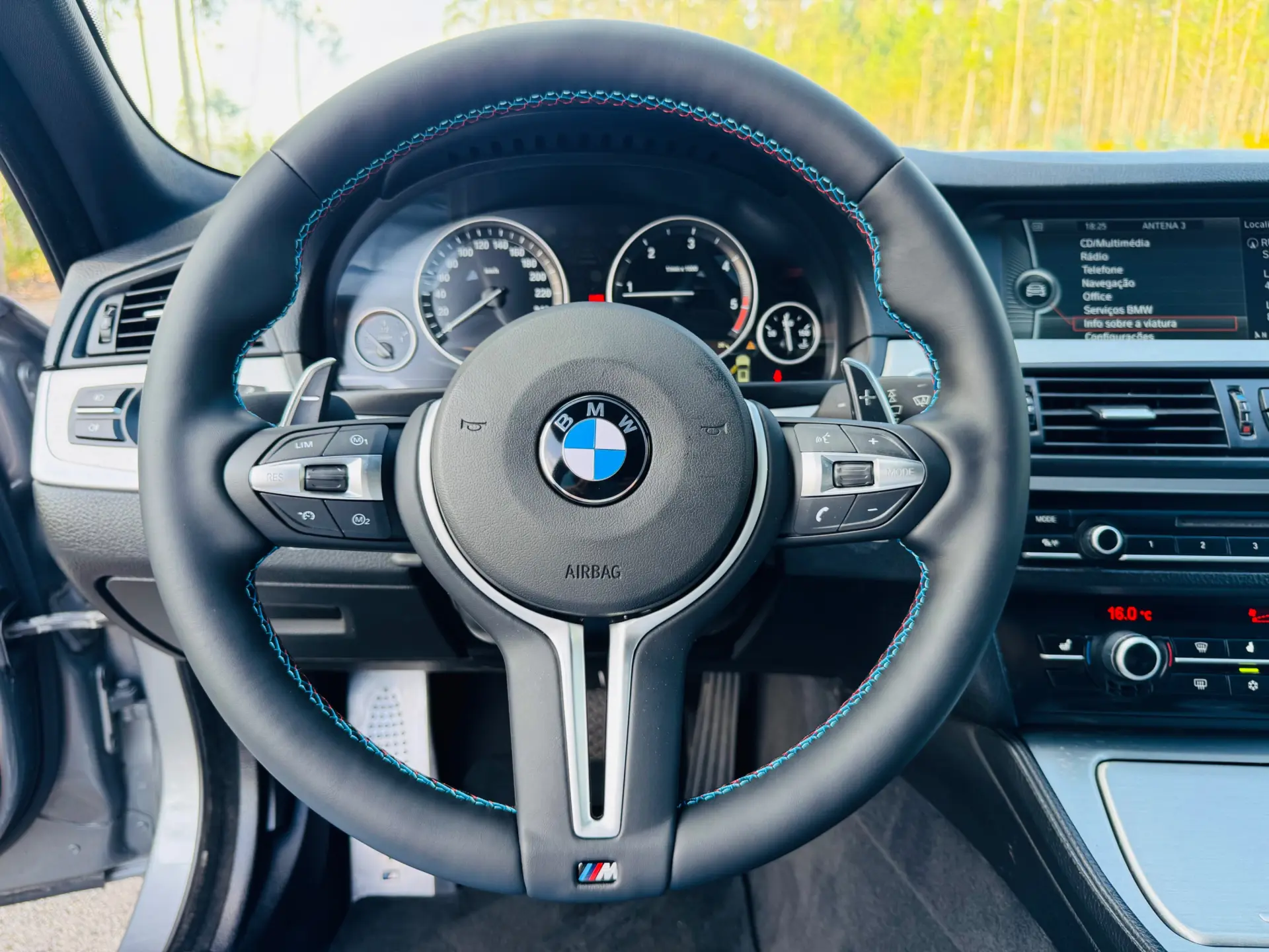 BMW 520 d Pack M Auto 22