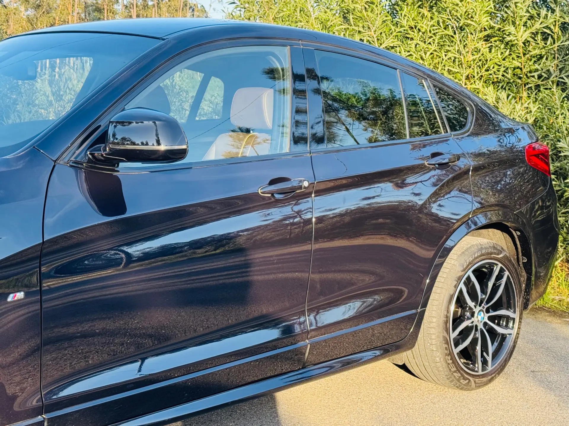 BMW X4 20 d xDrive xLine Pack M Auto 4