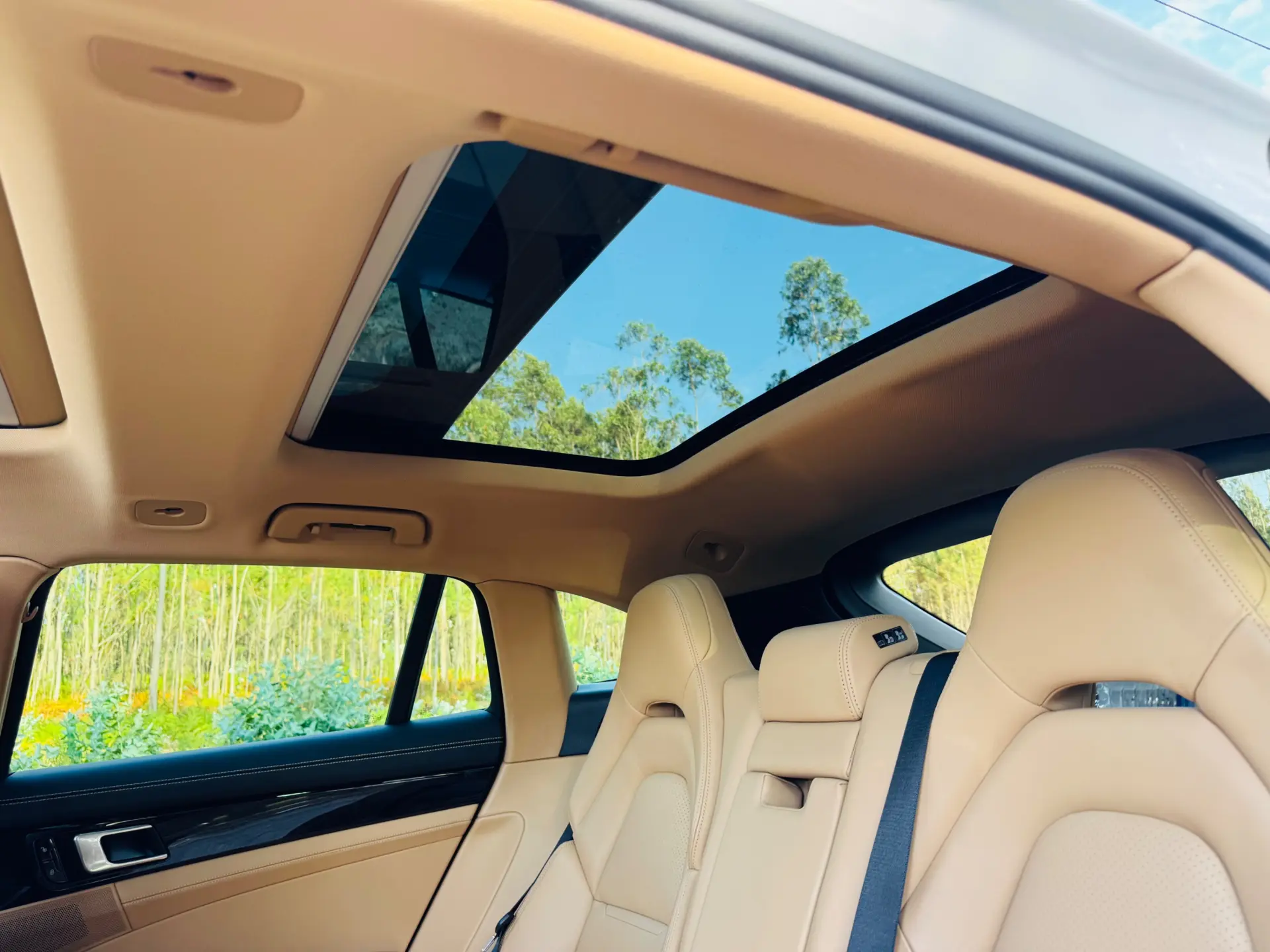 Porsche Panamera Sport Turismo 4 E-Hybrid 62