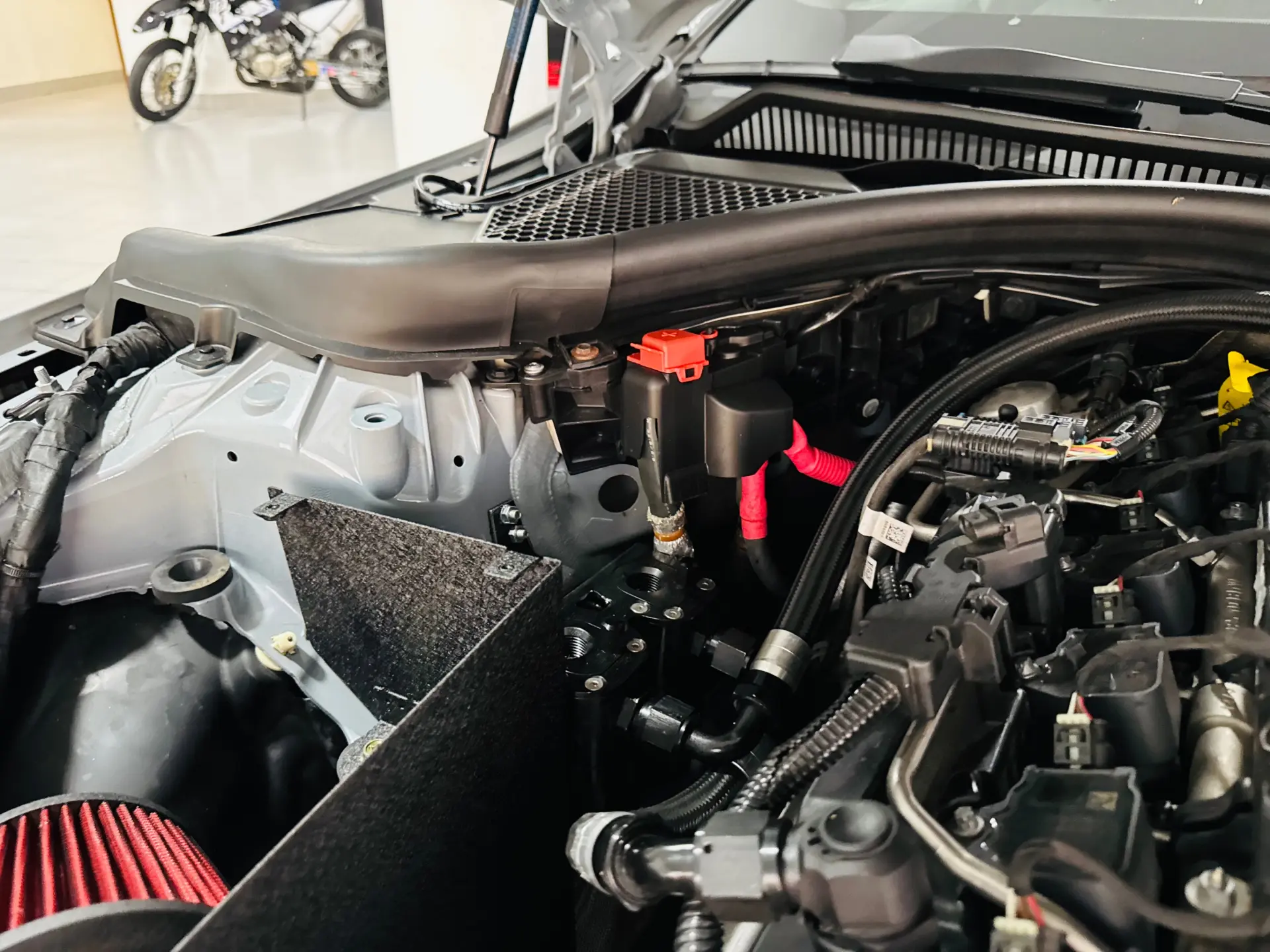 BMW M240i xDrive Auto 46
