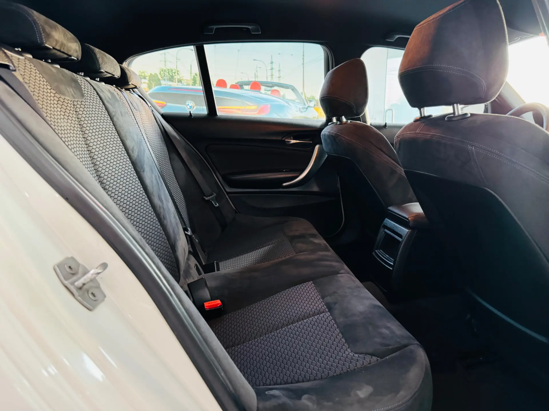 BMW 118 d Pack M 42