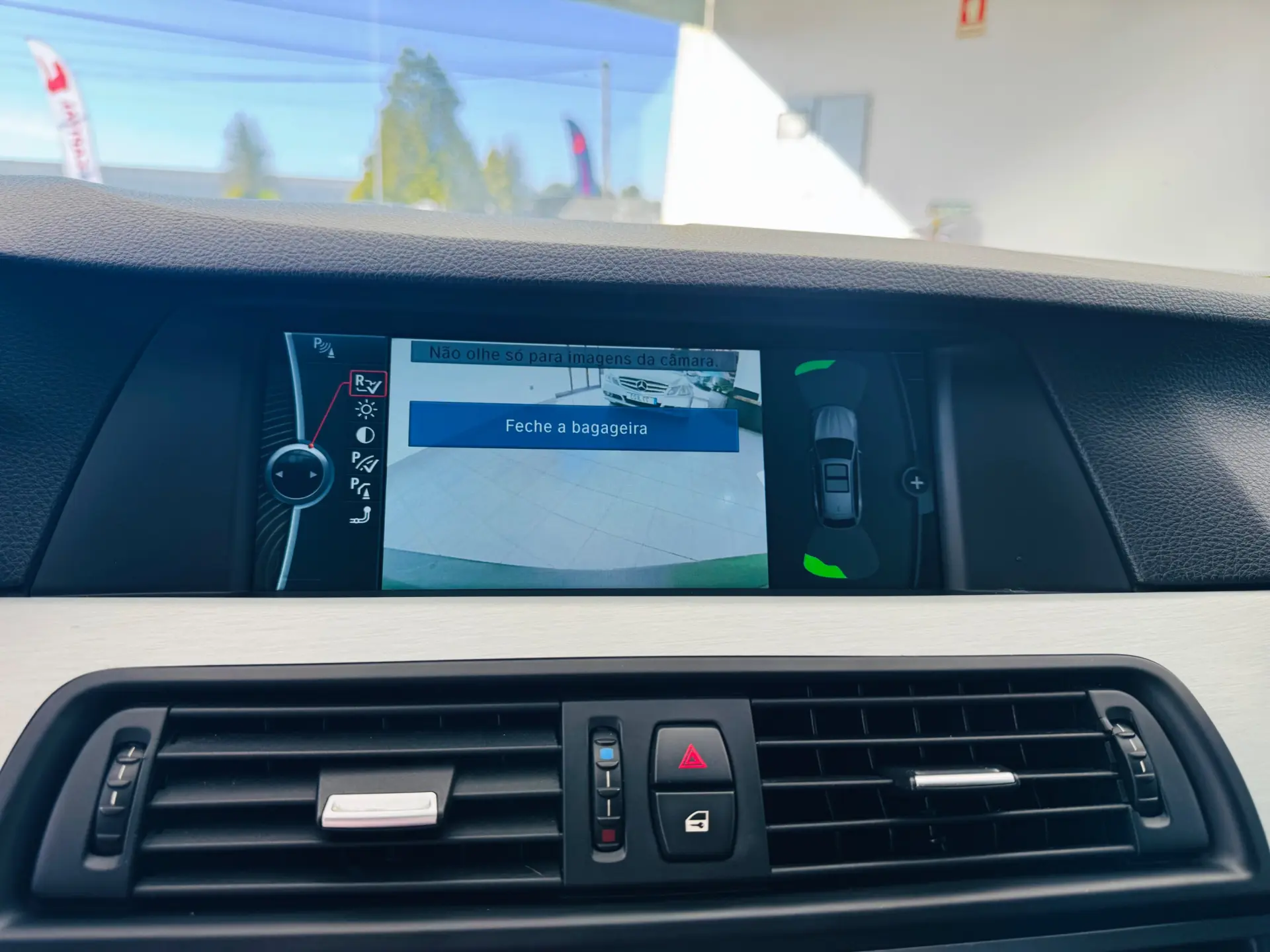 BMW 520 d Pack M Auto 27