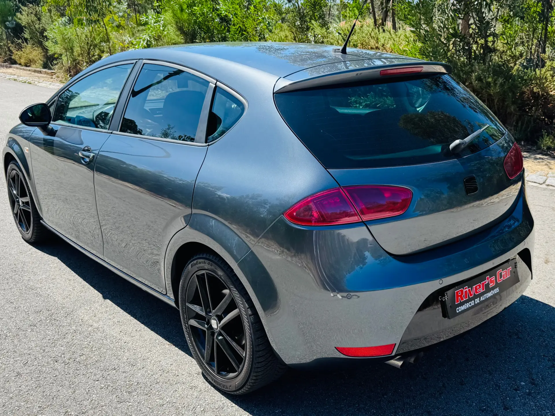 SEAT Leon 2.0 TDI DPF FR 9