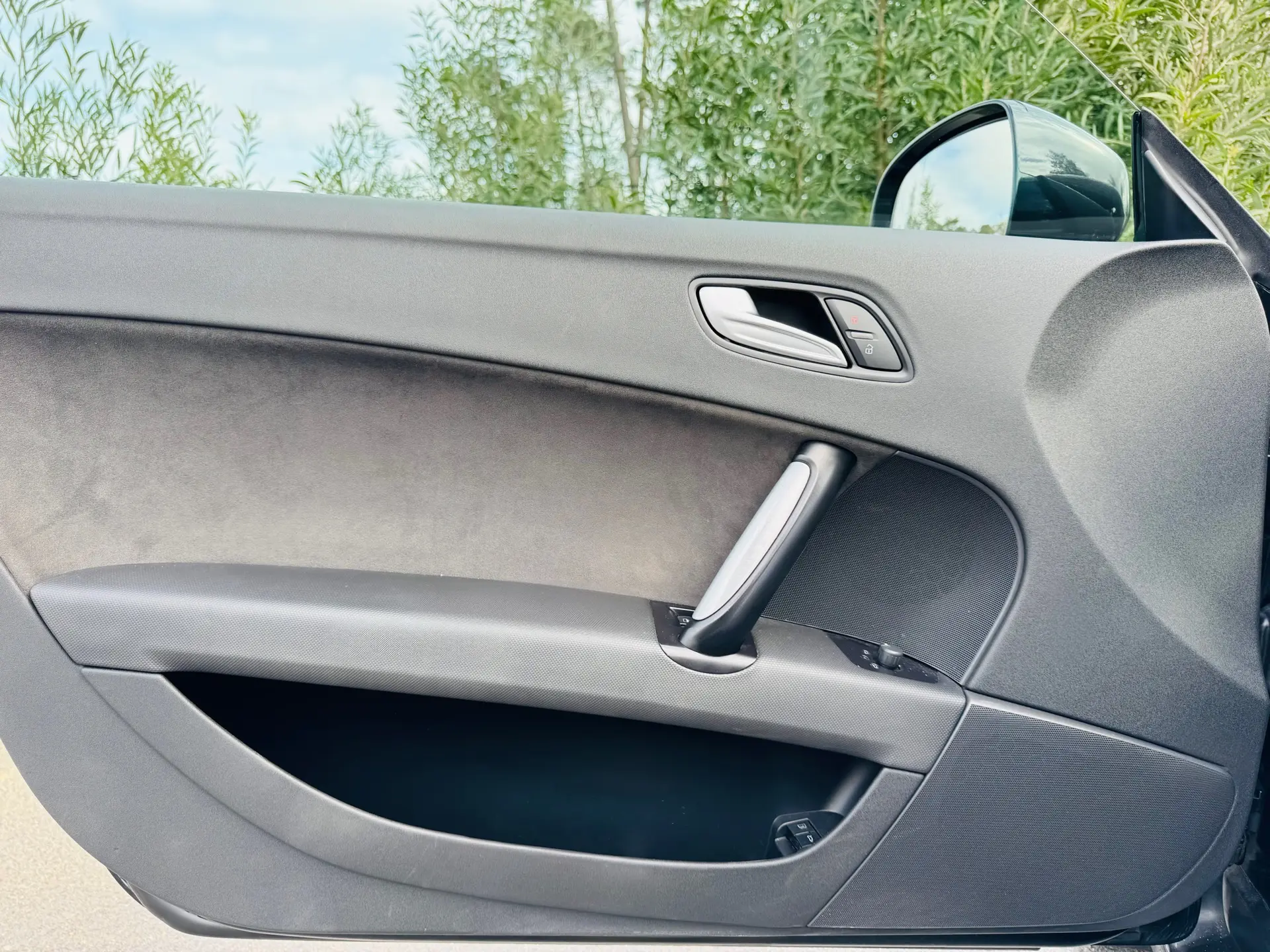 Audi TT Coupé 2.0 TDI quattro S-line 14