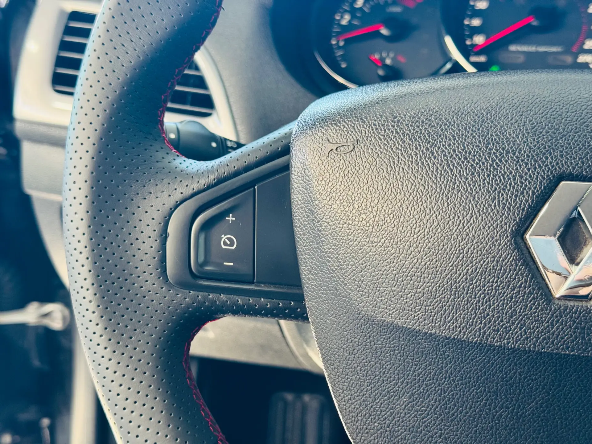 Renault Mégane Coupe 1.5 dCi GT Line 21