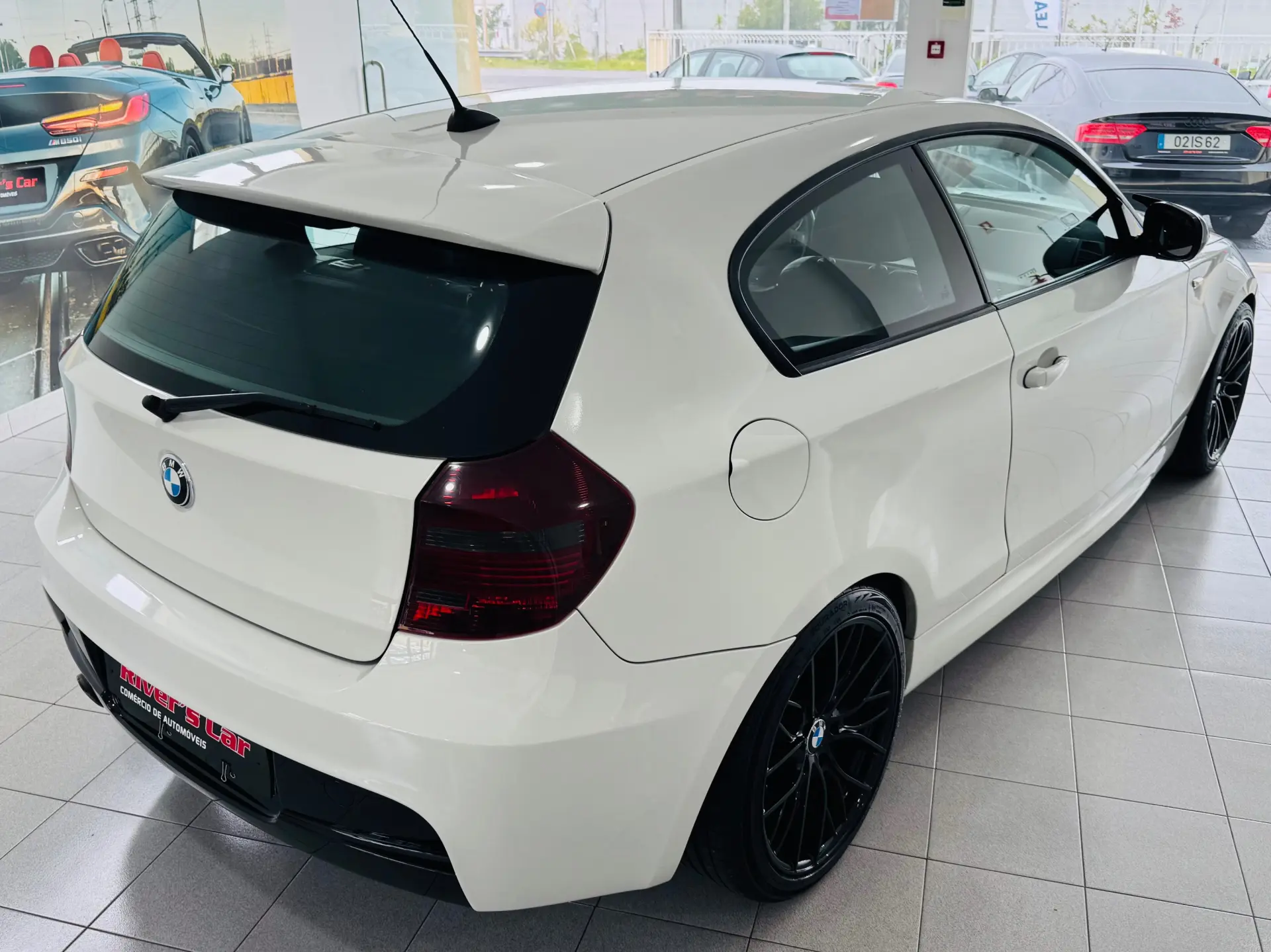 BMW 118 d Pack M 10