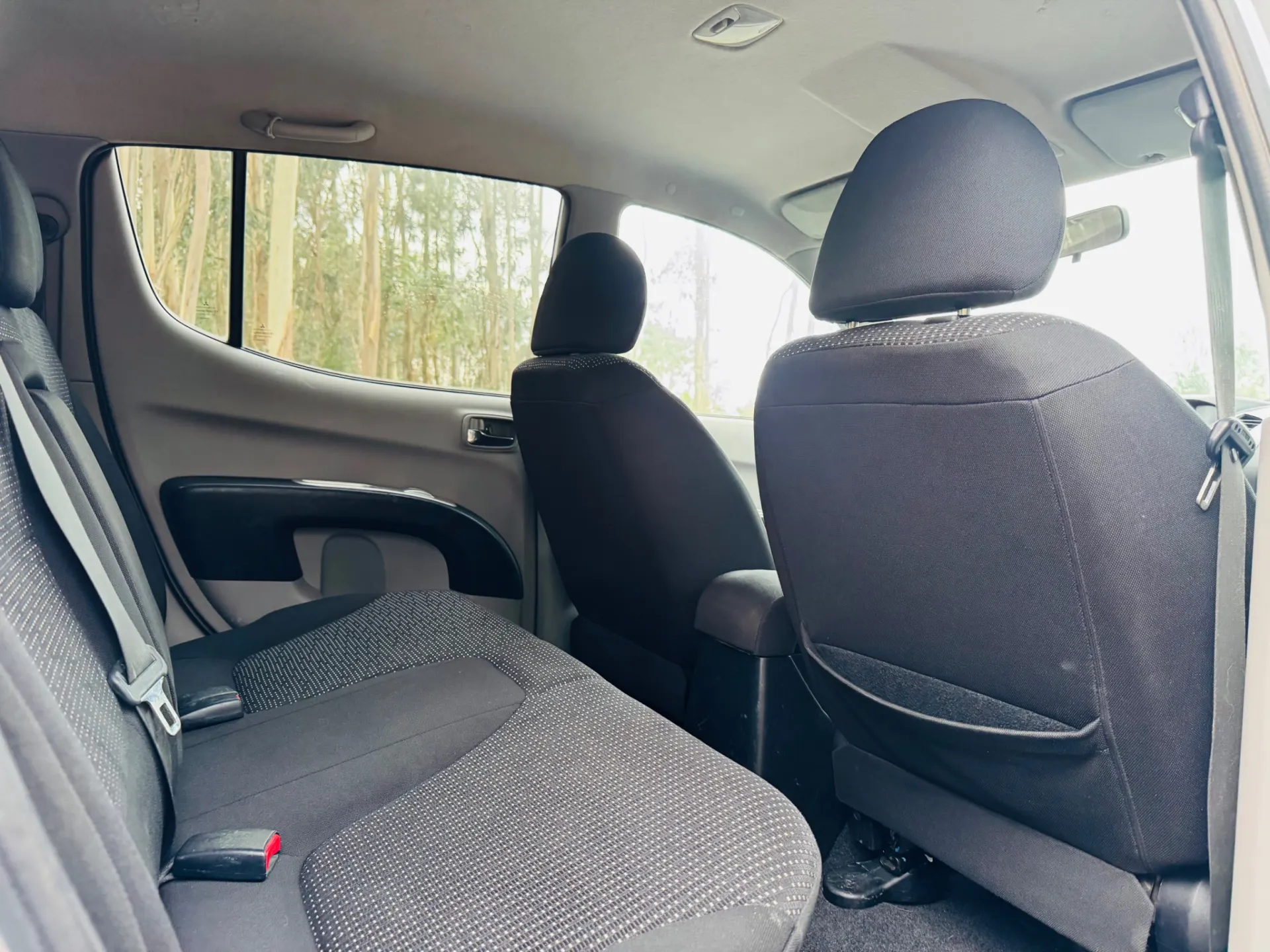 Mitsubishi L200 2.5 DI-D CD Invite AC CC 4WD 38