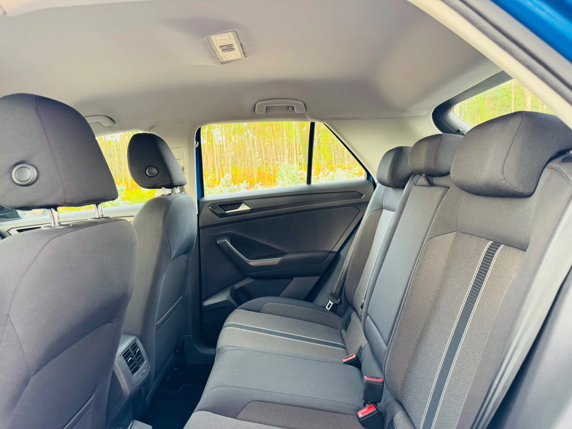 Volkswagen T-Roc 1.0 TSI Style 36