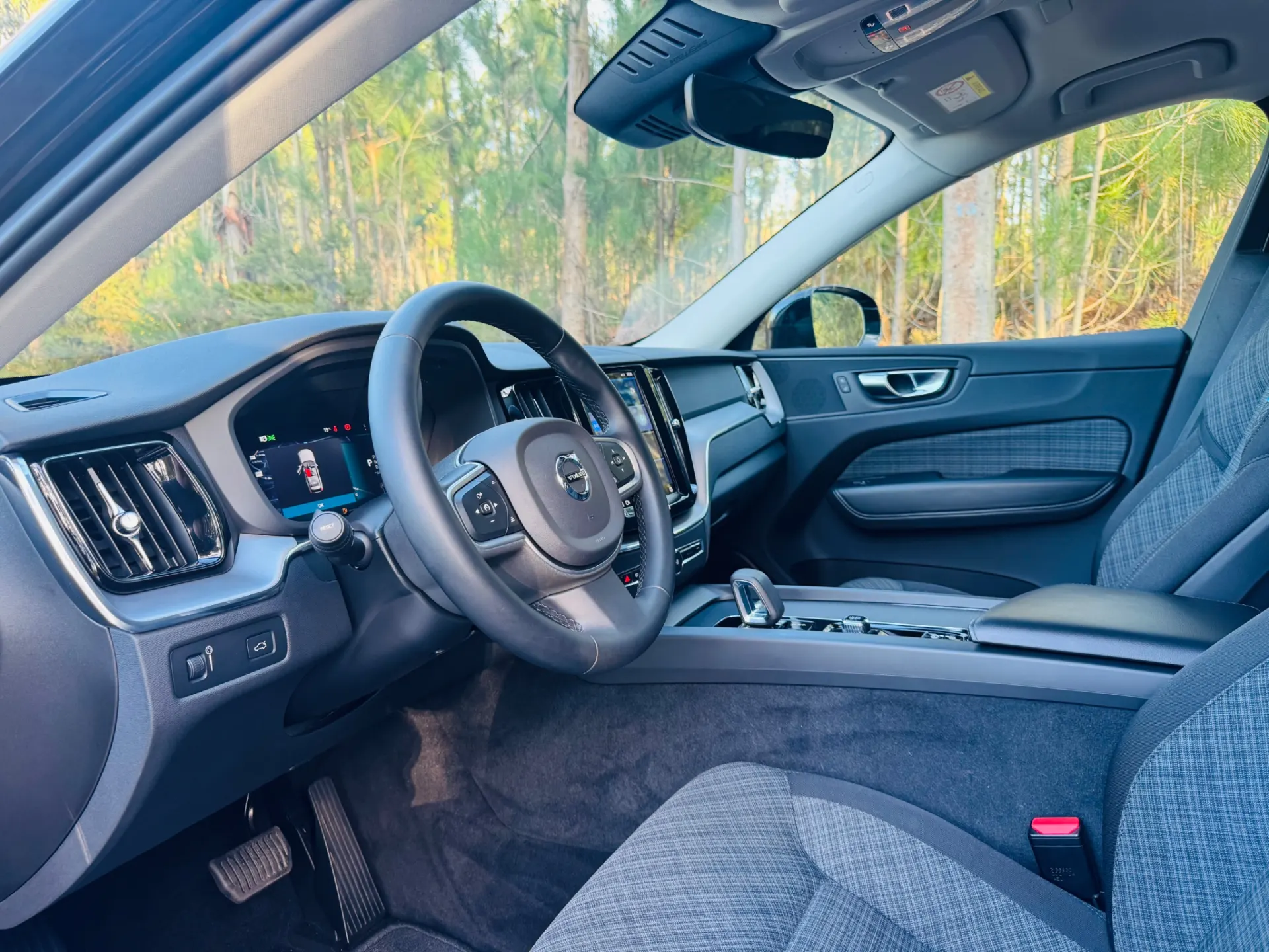 Volvo XC 60 2.0 B4 Inscription Geartronic 25